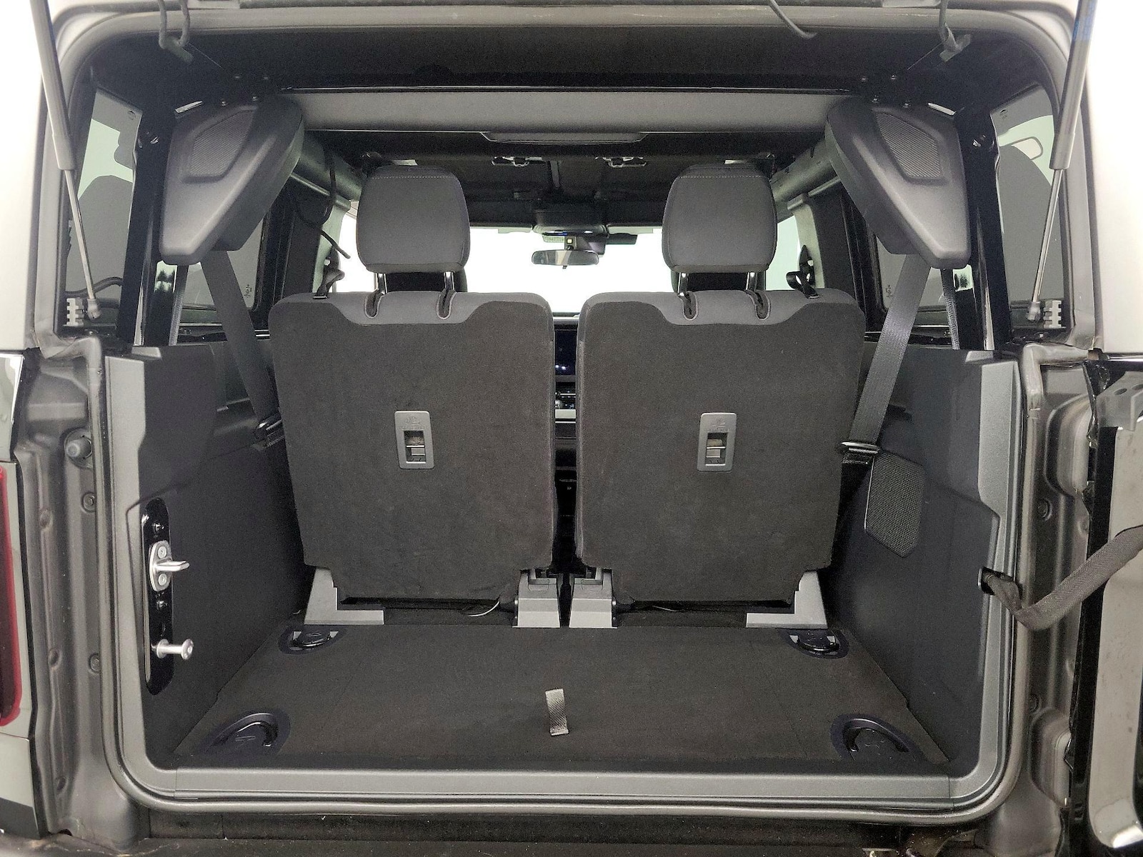 2025 Ford Bronco 2-Door Base - Photo 20