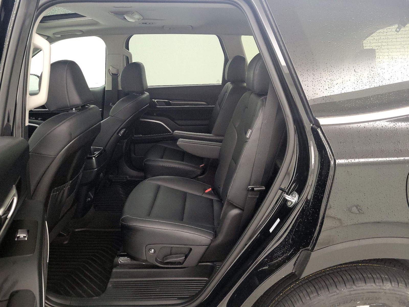 Rear Air Conditioning