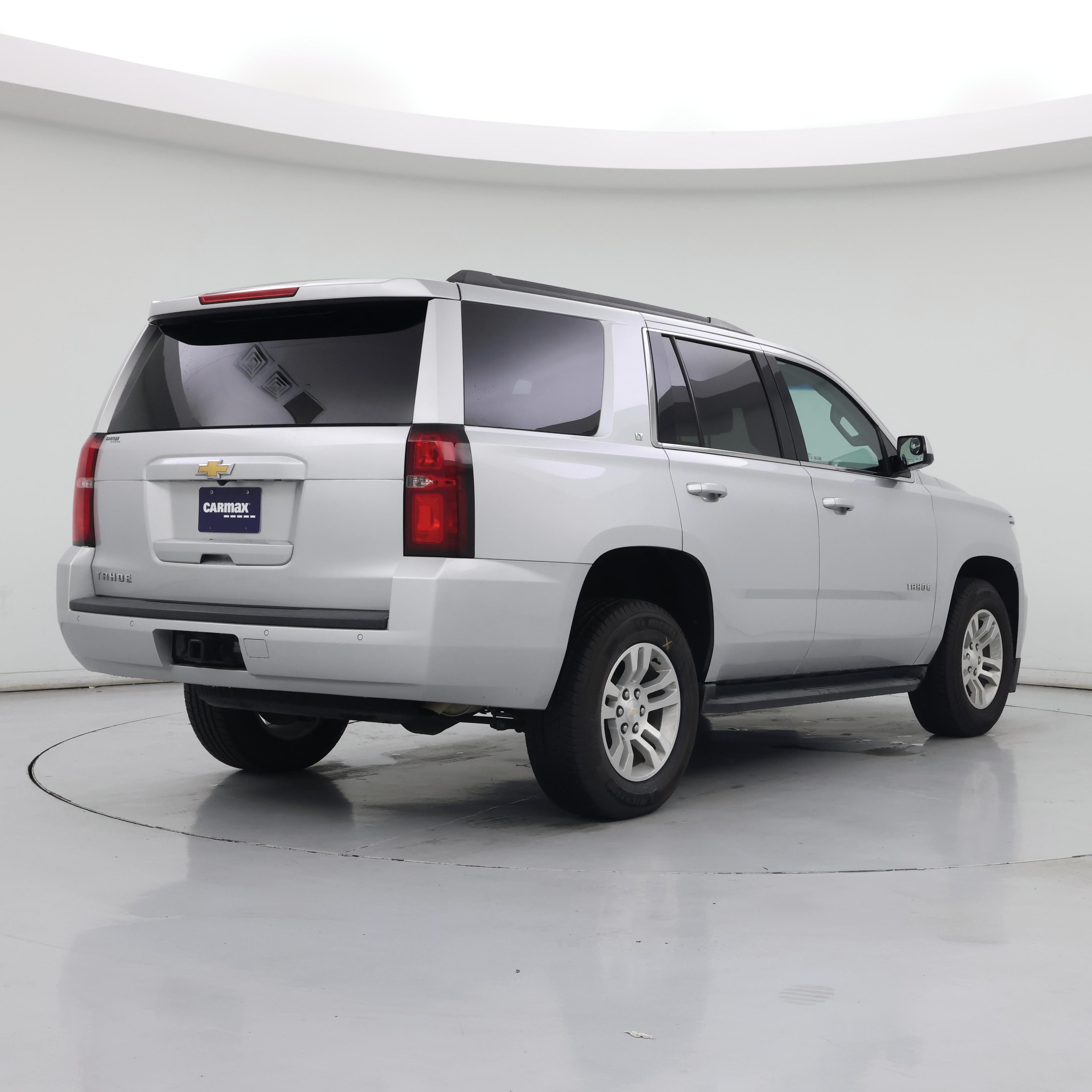 Thumbnail: 2019 Chevrolet Tahoe - 8