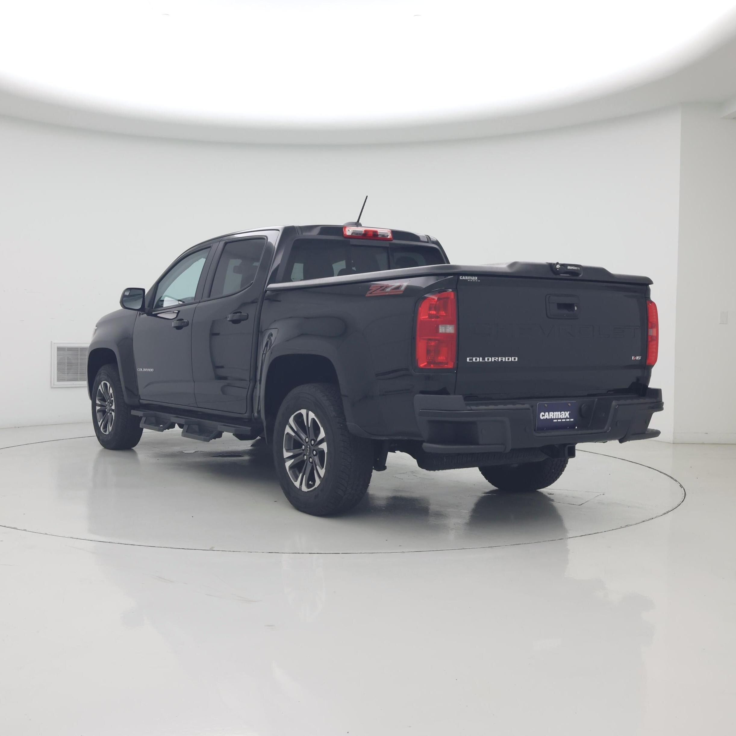 Thumbnail: 2022 Chevrolet Colorado - 2
