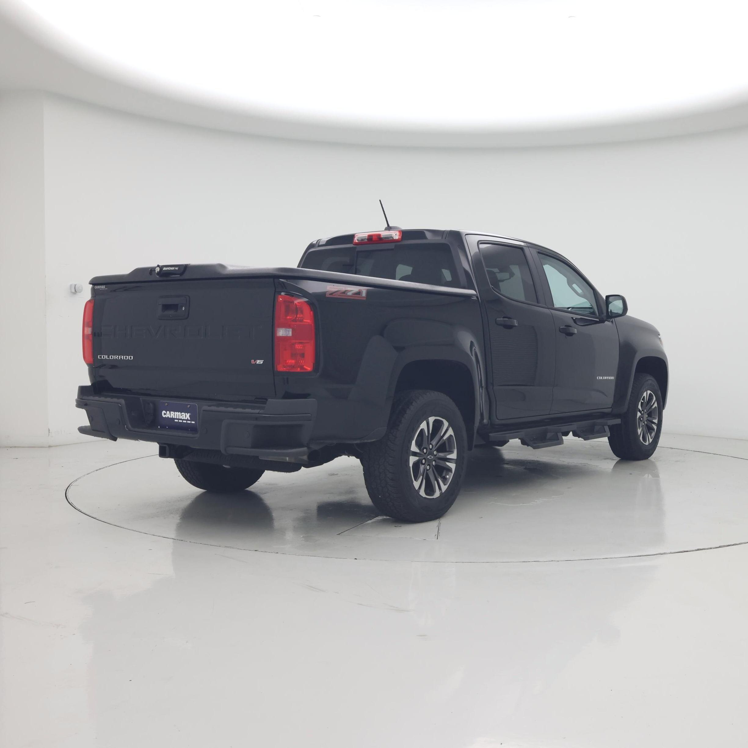 Thumbnail: 2022 Chevrolet Colorado - 8