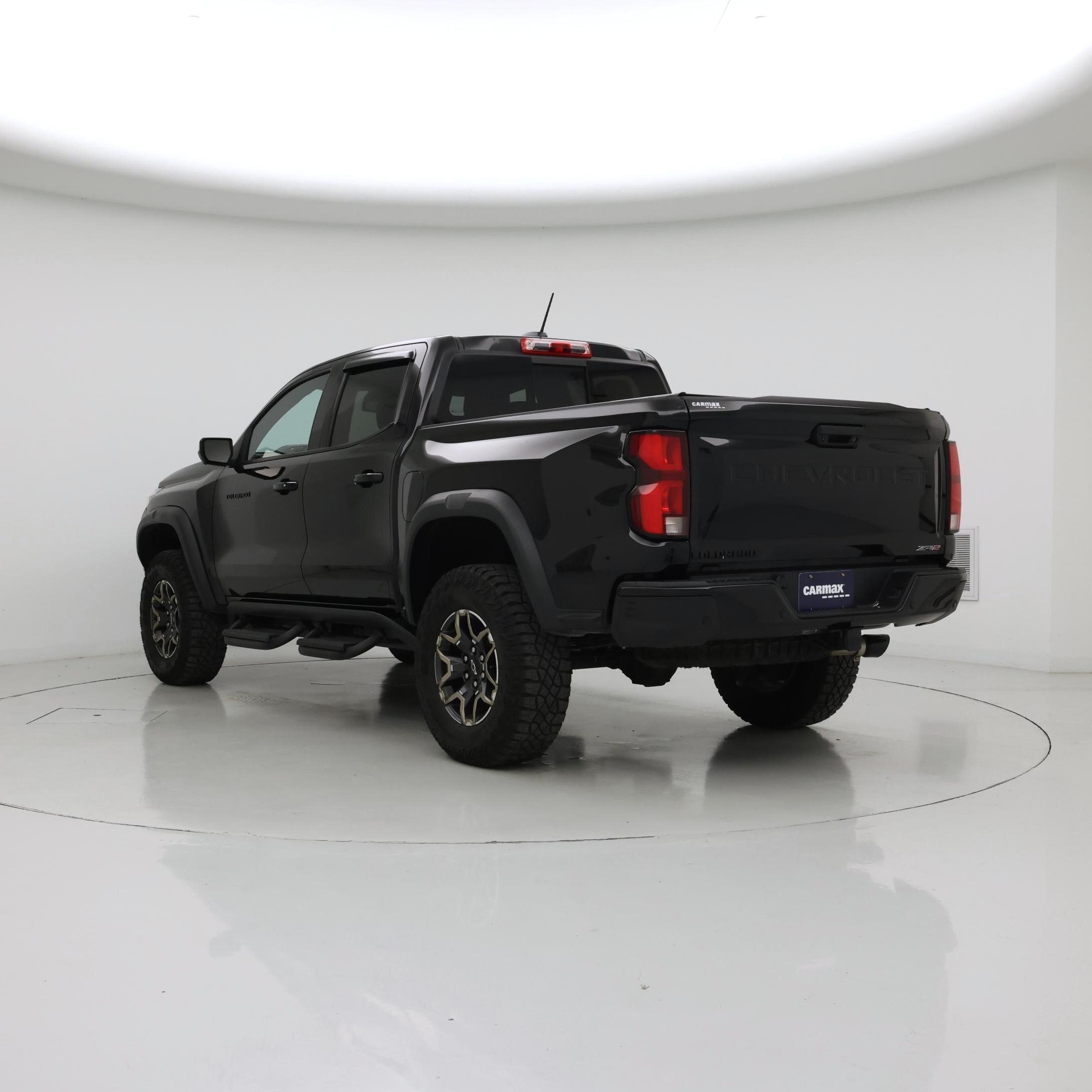 Thumbnail: 2023 Chevrolet Colorado - 2