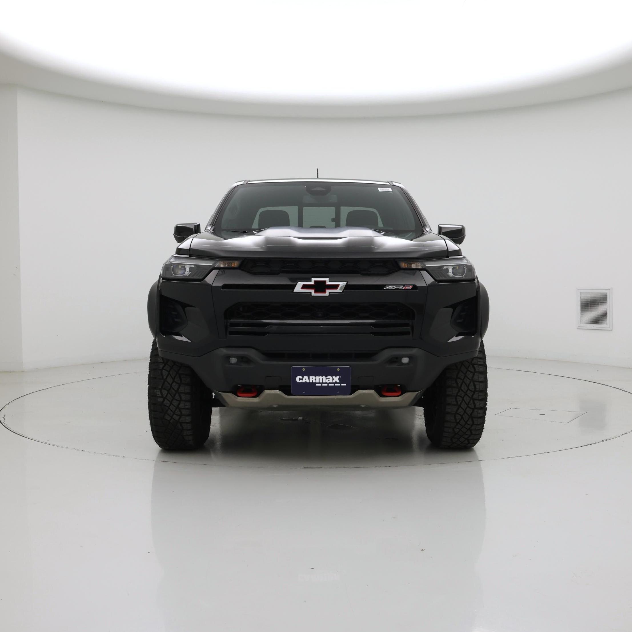 Thumbnail: 2023 Chevrolet Colorado - 5