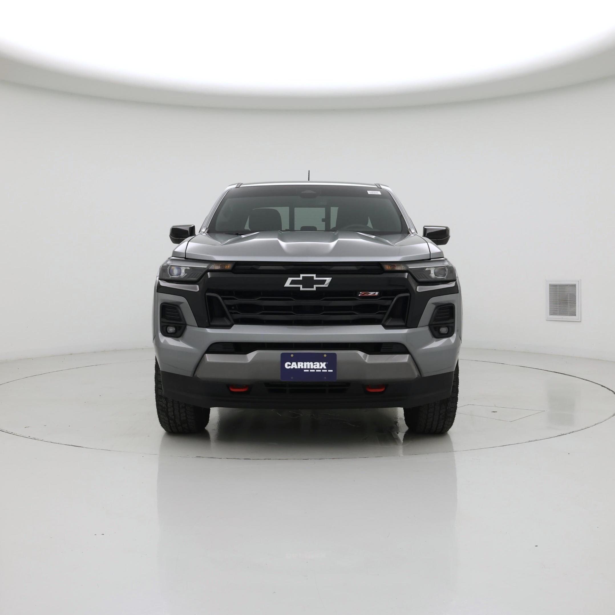 Thumbnail: 2023 Chevrolet Colorado - 5
