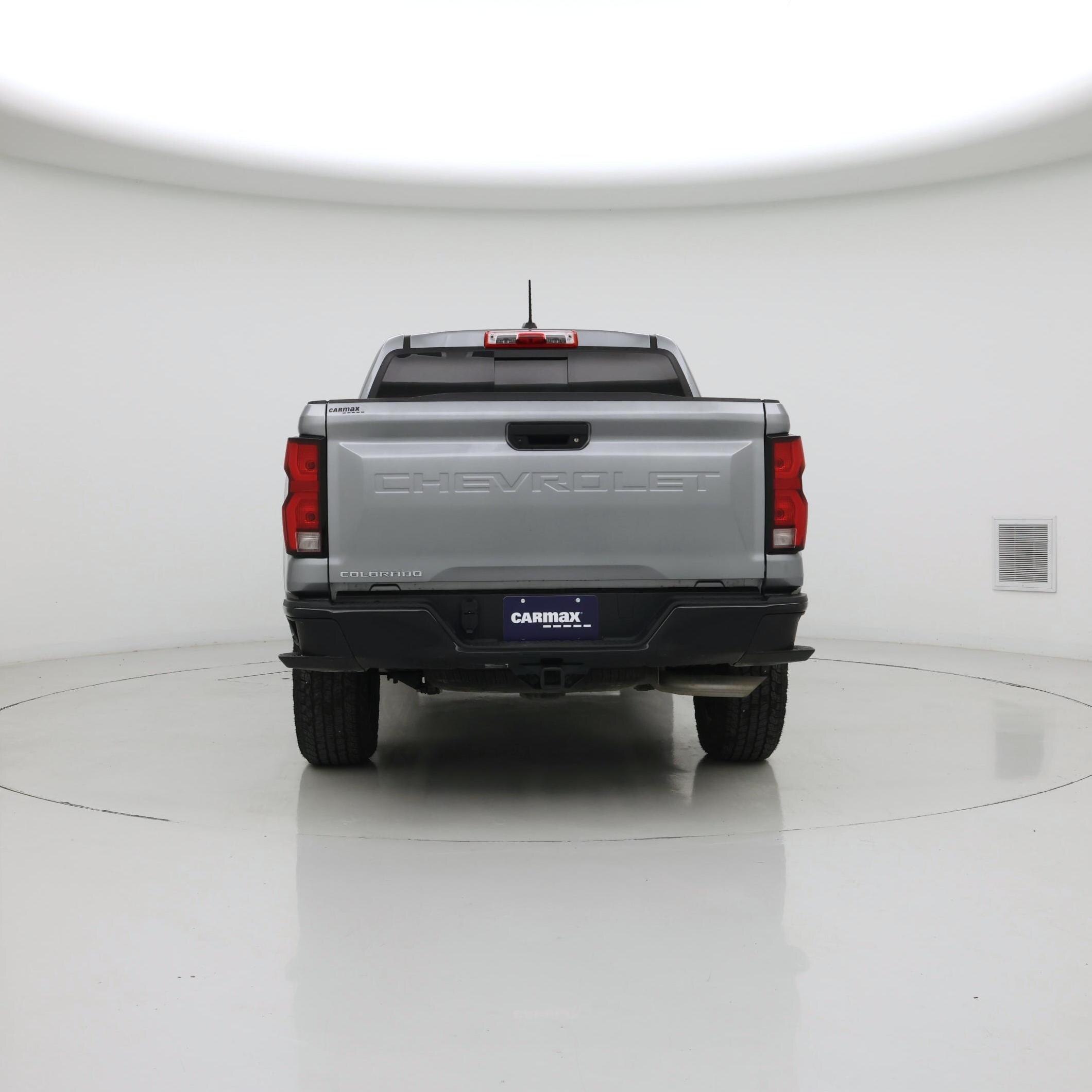 Thumbnail: 2023 Chevrolet Colorado - 6