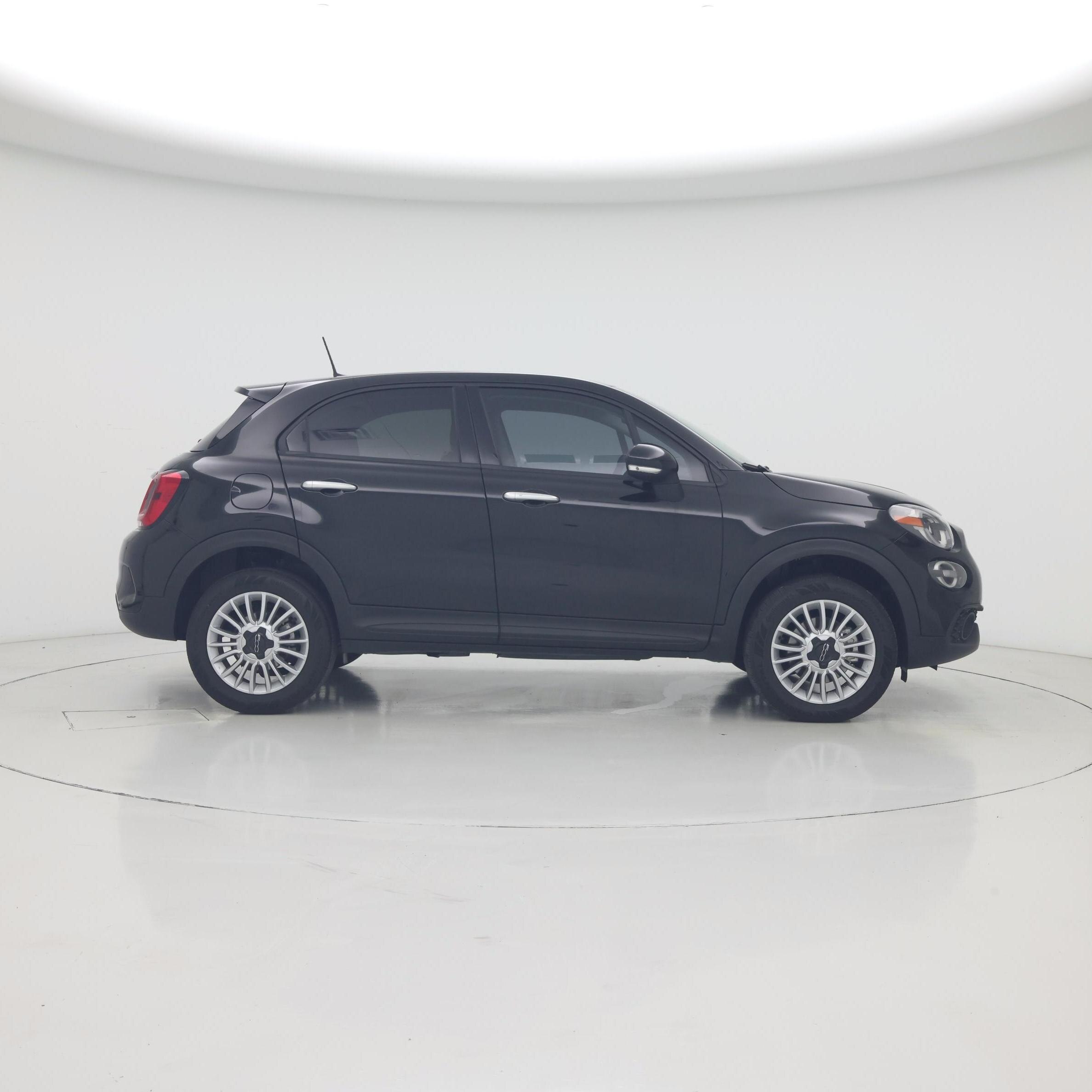 Thumbnail: 2023 Fiat 500X - 7