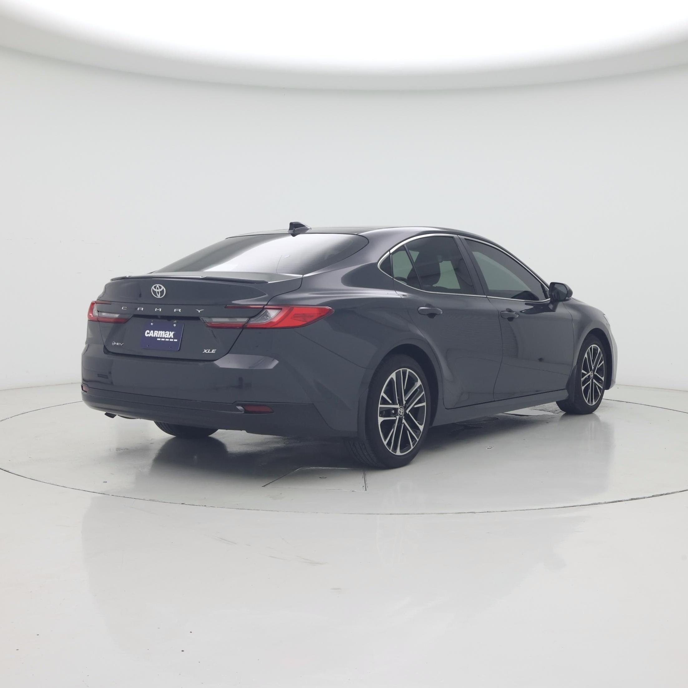 Thumbnail: 2025 Toyota Camry - 8