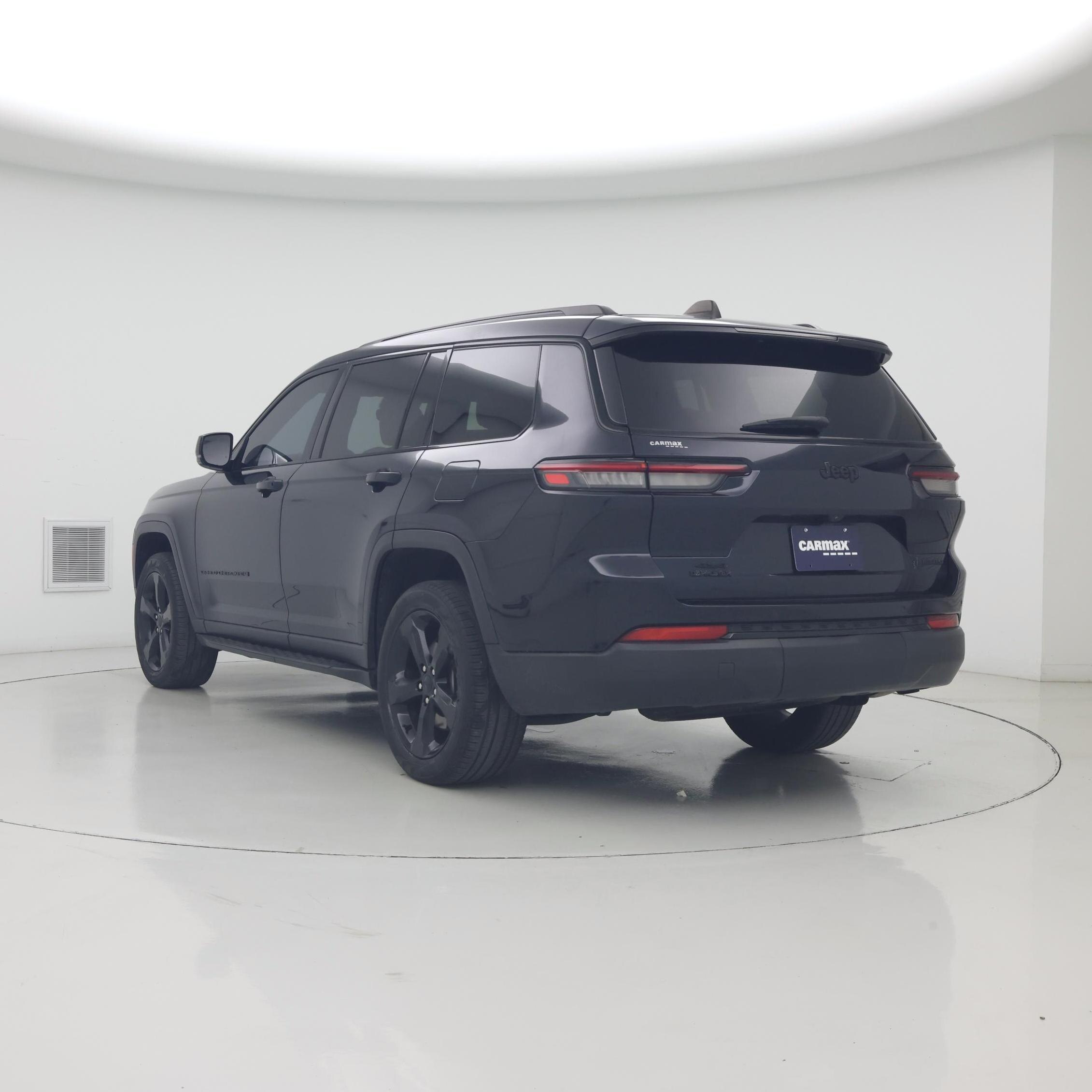 Thumbnail: 2023 Jeep Grand Cherokee L - 2