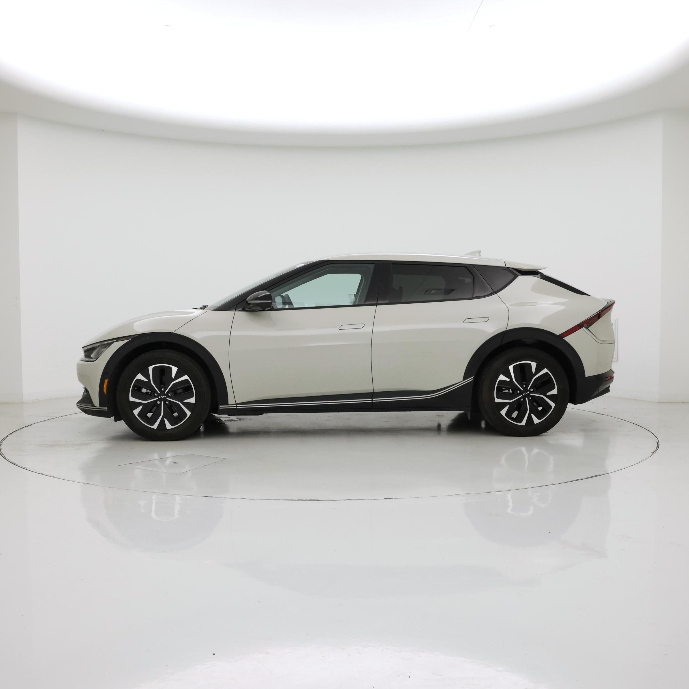 Thumbnail: 2024 Kia EV6 - 3