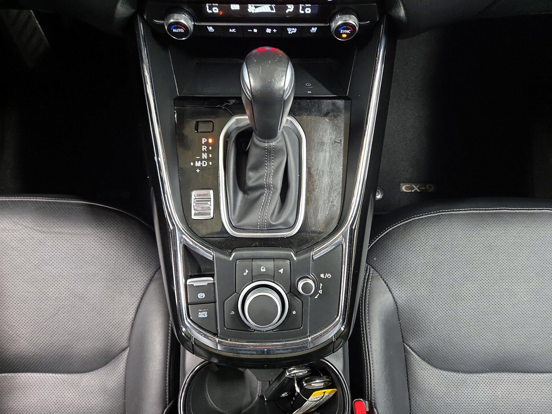 Thumbnail: 2023 Mazda CX-9 - 17