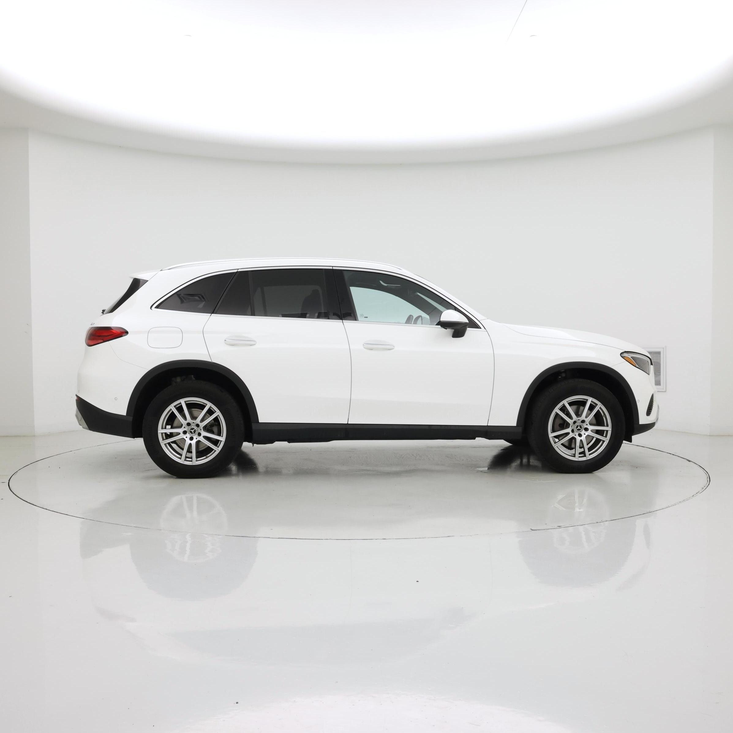 Thumbnail: 2023 Mercedes-Benz GLC - 7