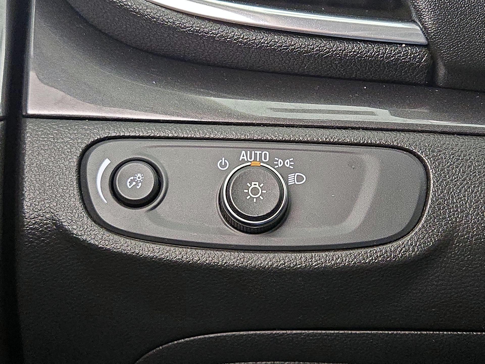 Thumbnail: 2022 Buick Encore - 13