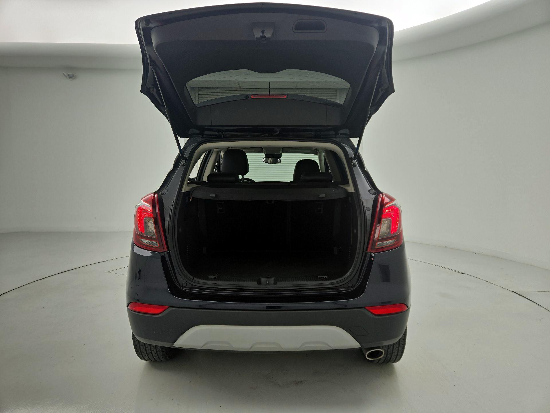 Thumbnail: 2022 Buick Encore - 20