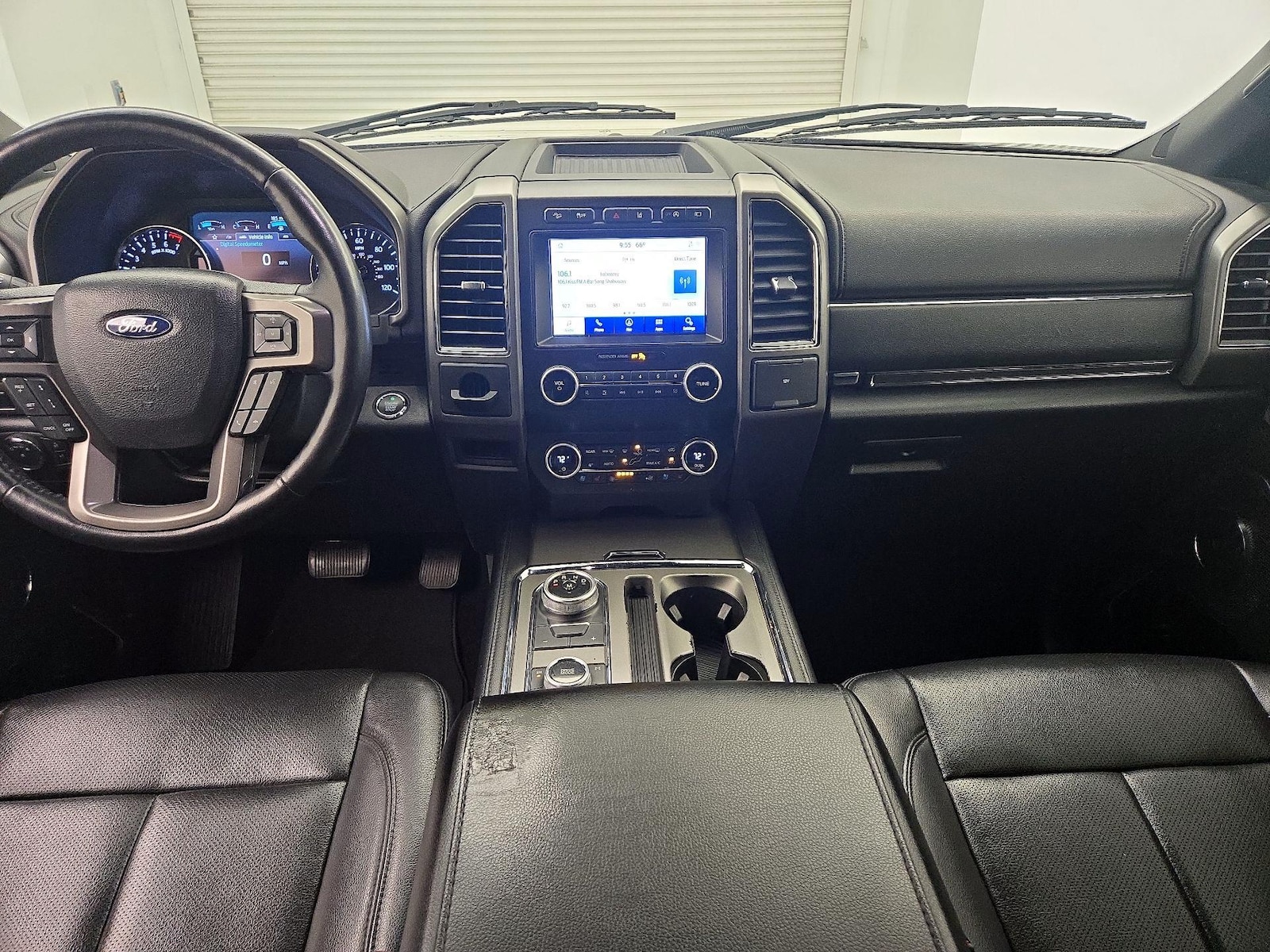 2021 Ford Expedition XLT - Photo 10