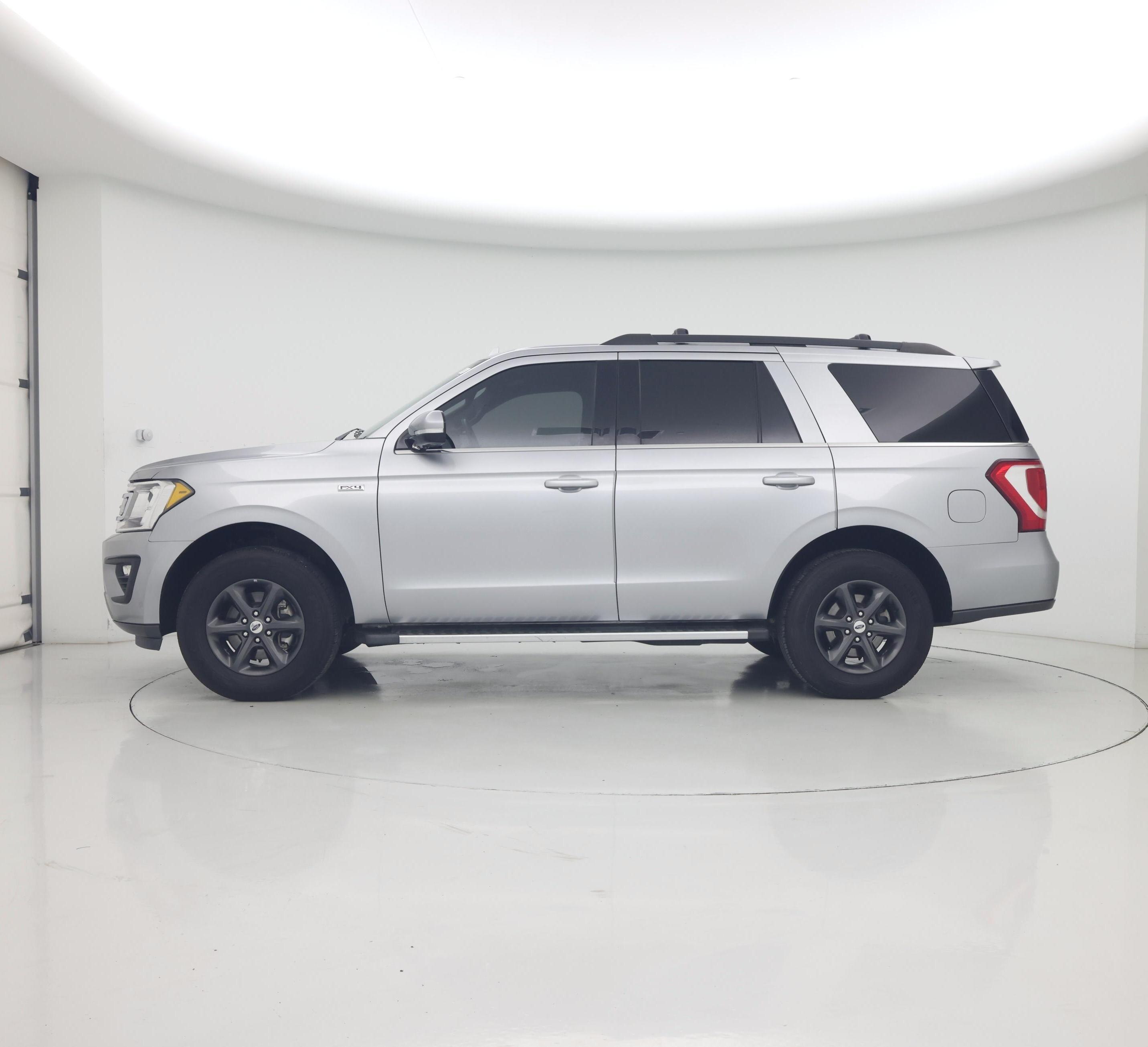 Thumbnail: 2021 Ford Expedition - 3