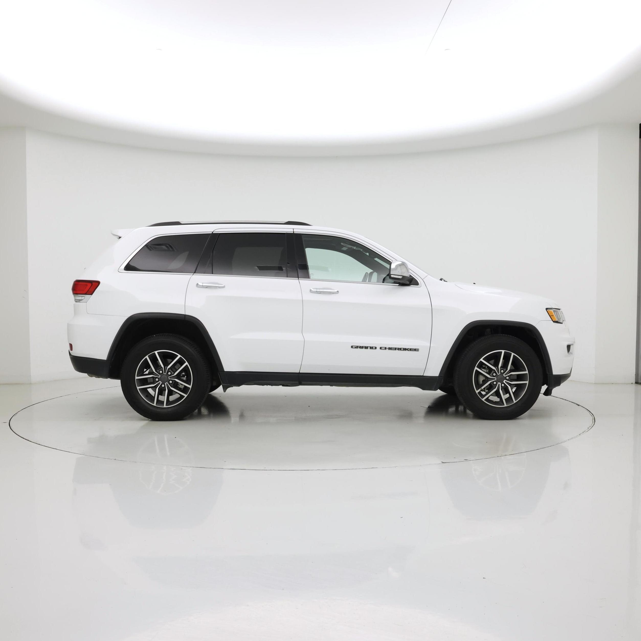 Thumbnail: 2020 Jeep Grand Cherokee - 7