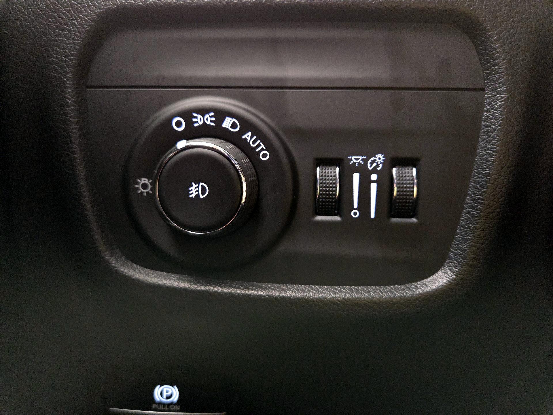 Thumbnail: 2023 Jeep Grand Cherokee - 13
