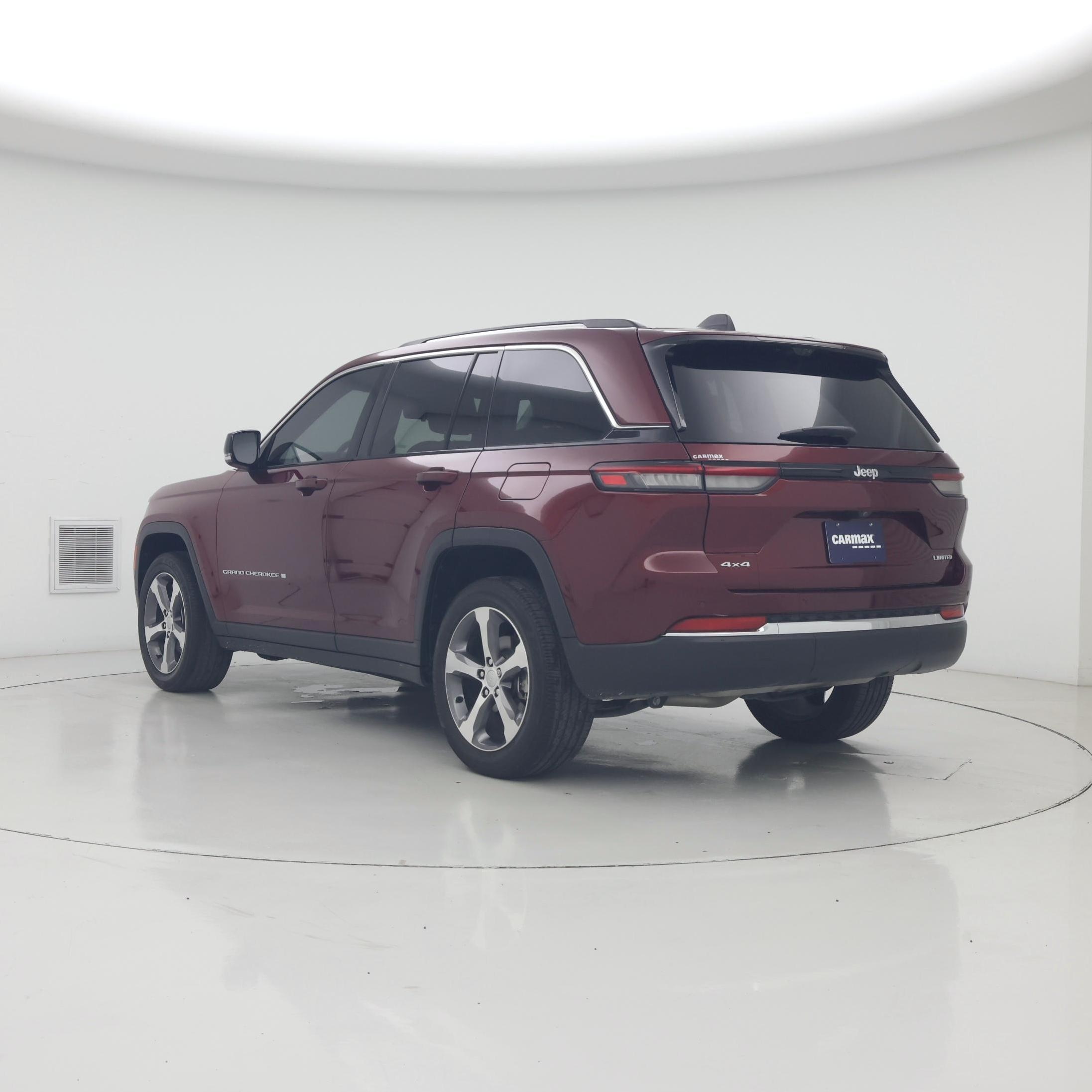 Thumbnail: 2023 Jeep Grand Cherokee - 2