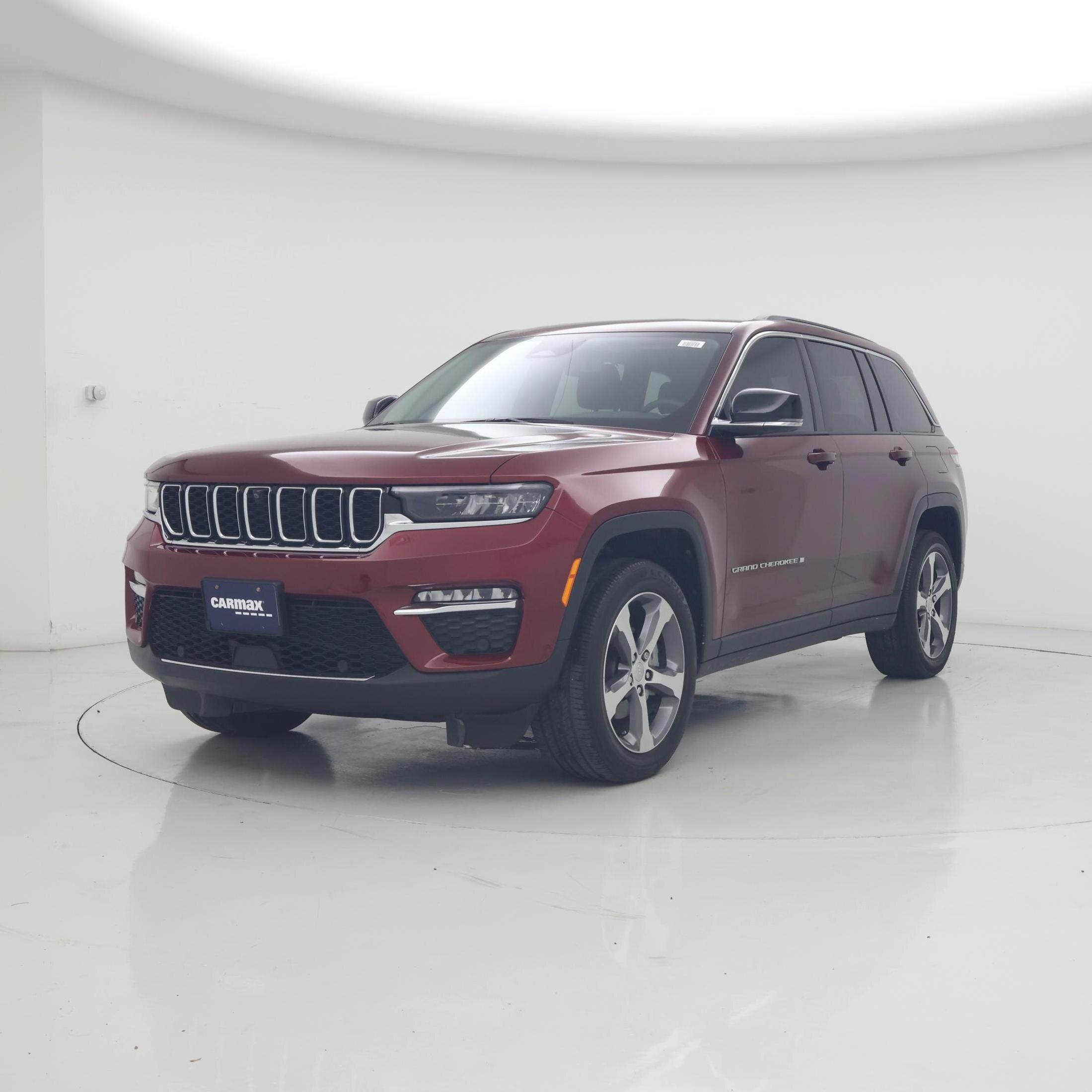 Thumbnail: 2023 Jeep Grand Cherokee - 4