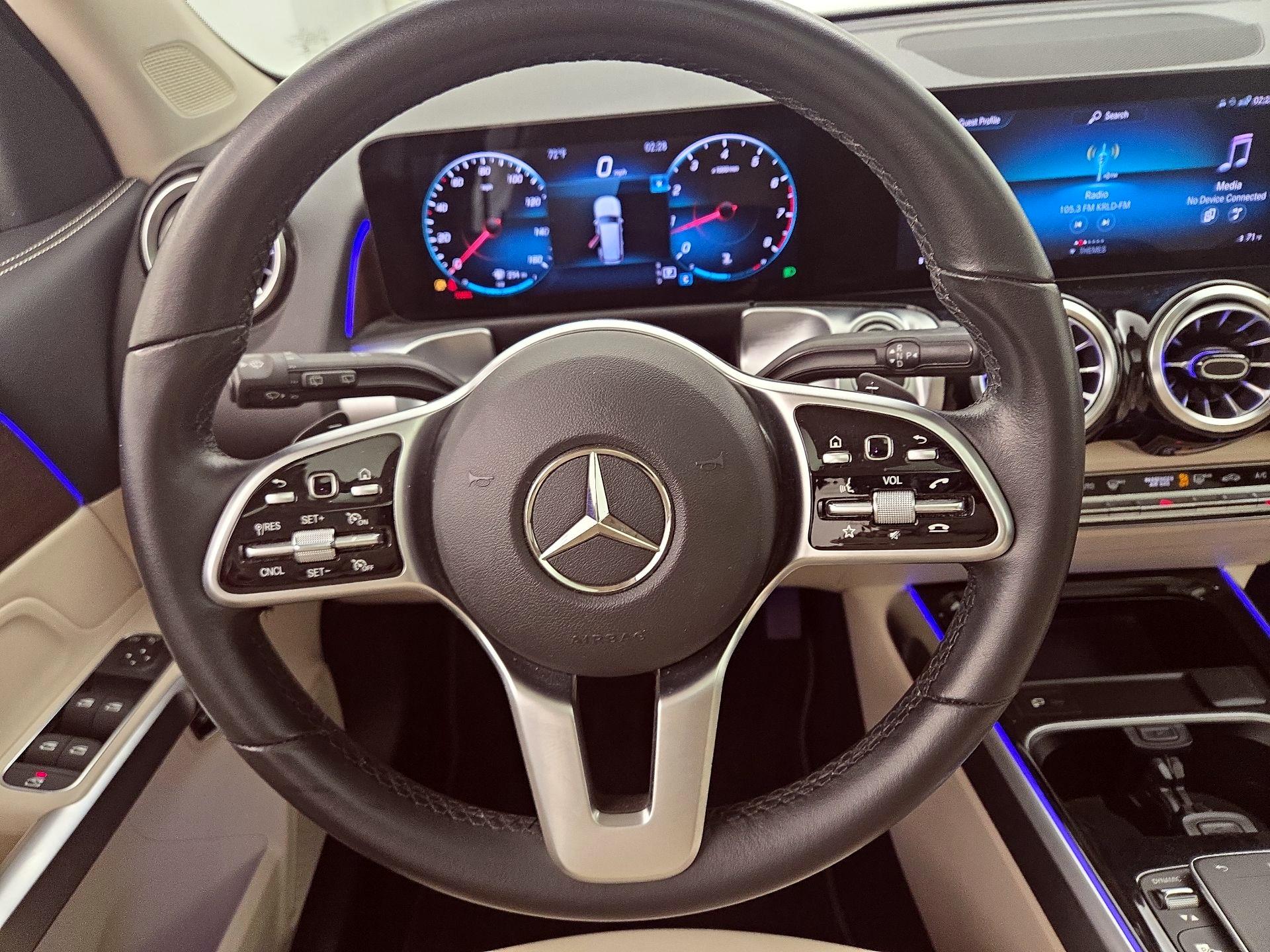 Thumbnail: 2022 Mercedes-Benz GLB - 10