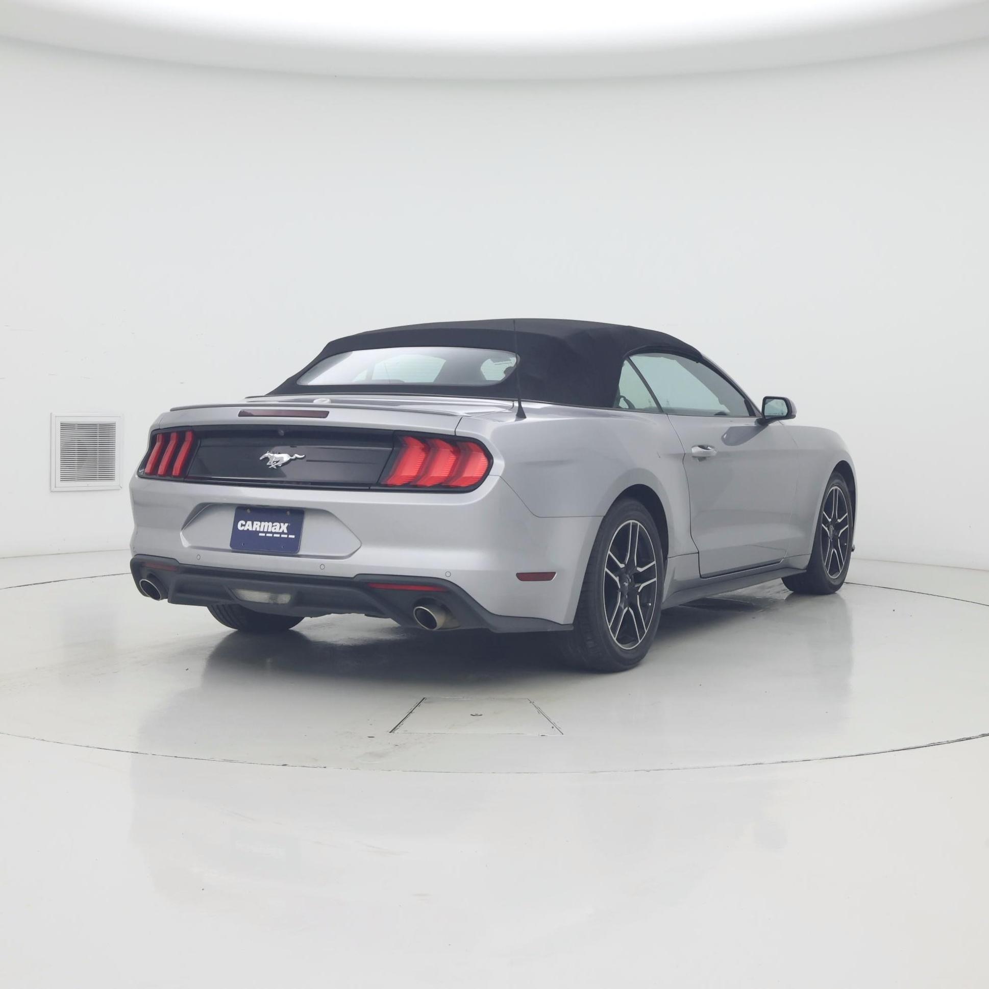 Thumbnail: 2023 Ford Mustang - 8