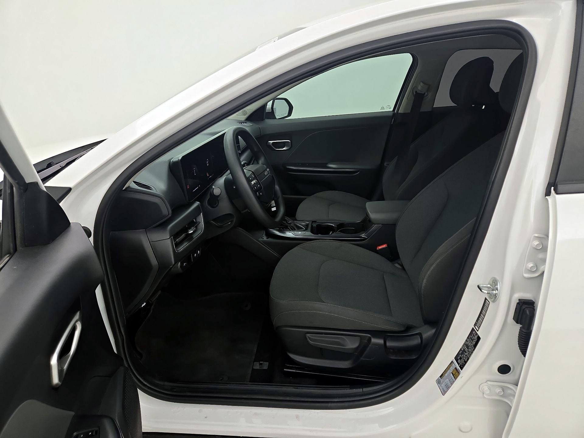 Thumbnail: 2025 Kia K4 - 11