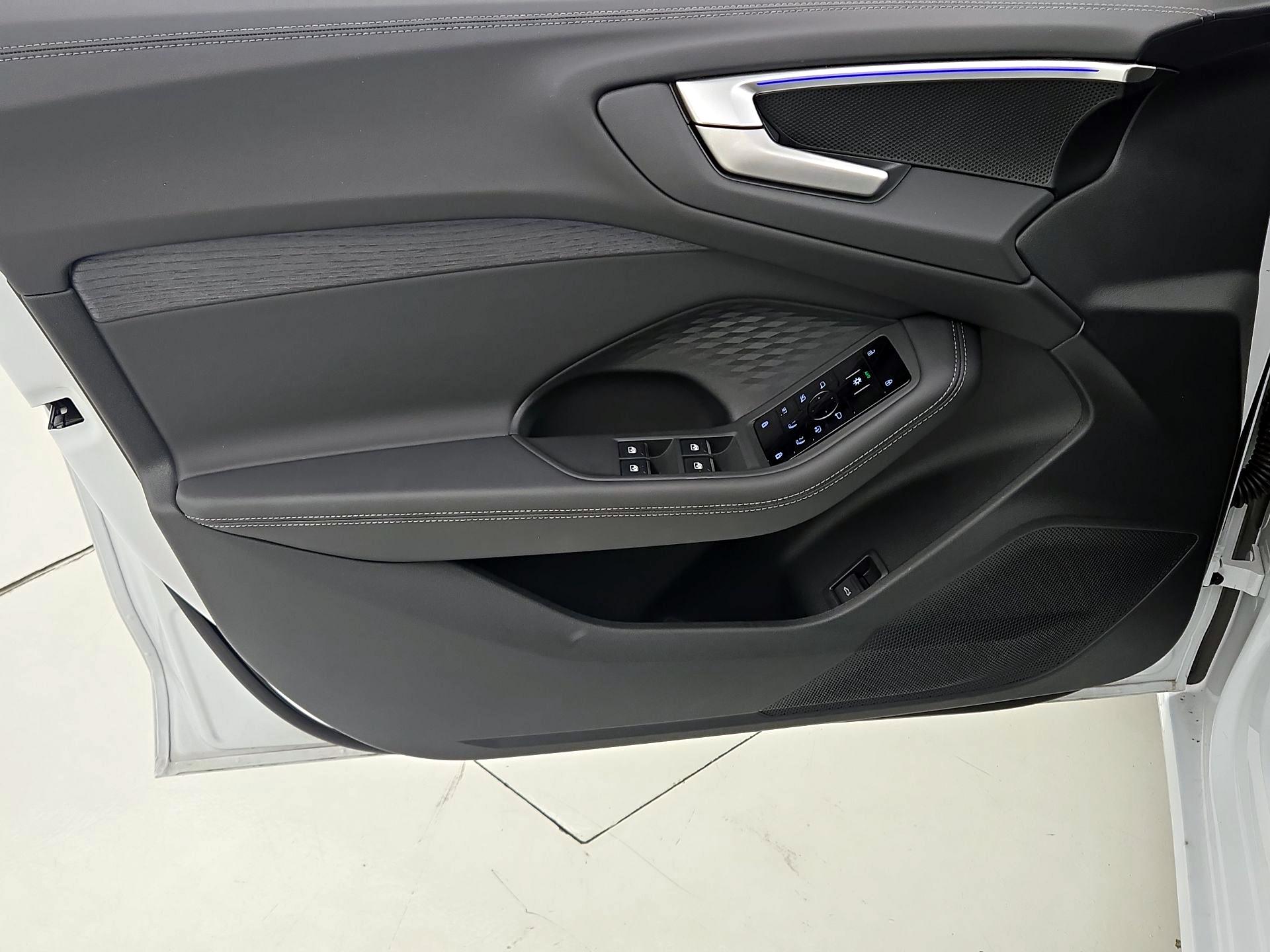 Thumbnail: 2025 Audi A5 - 12
