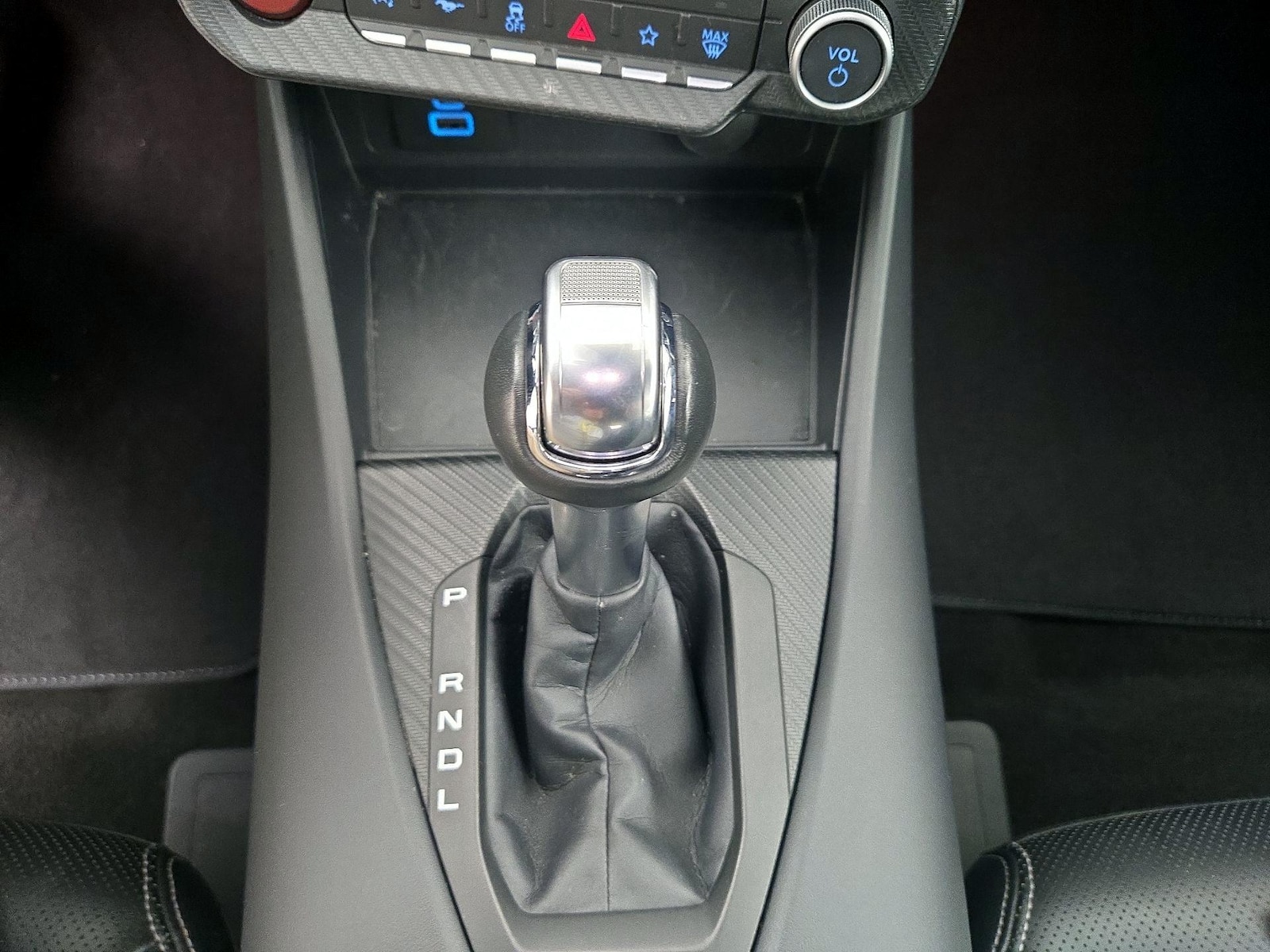 2025 Ford Mustang EcoBoost Premium - Photo 18