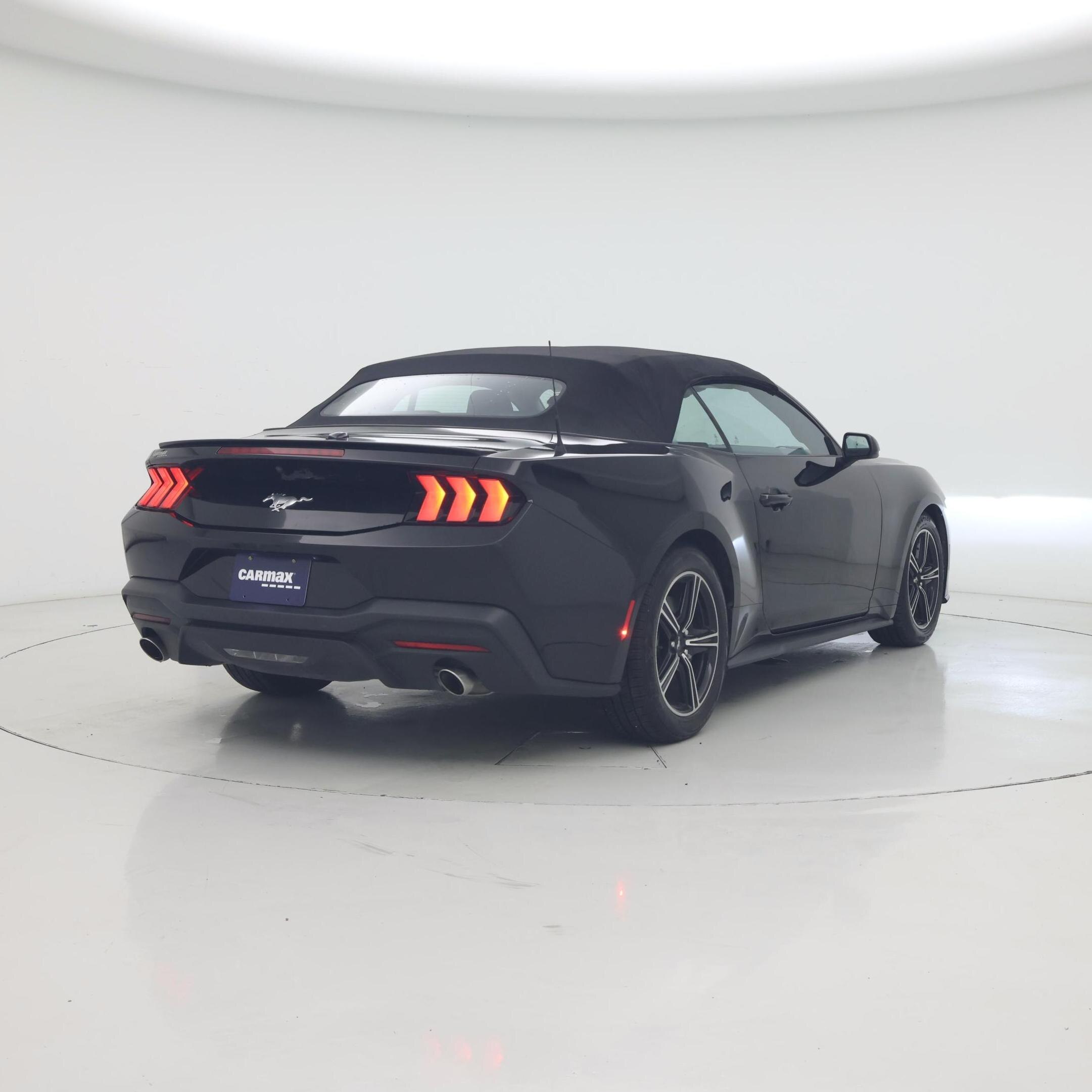 Thumbnail: 2025 Ford Mustang - 8