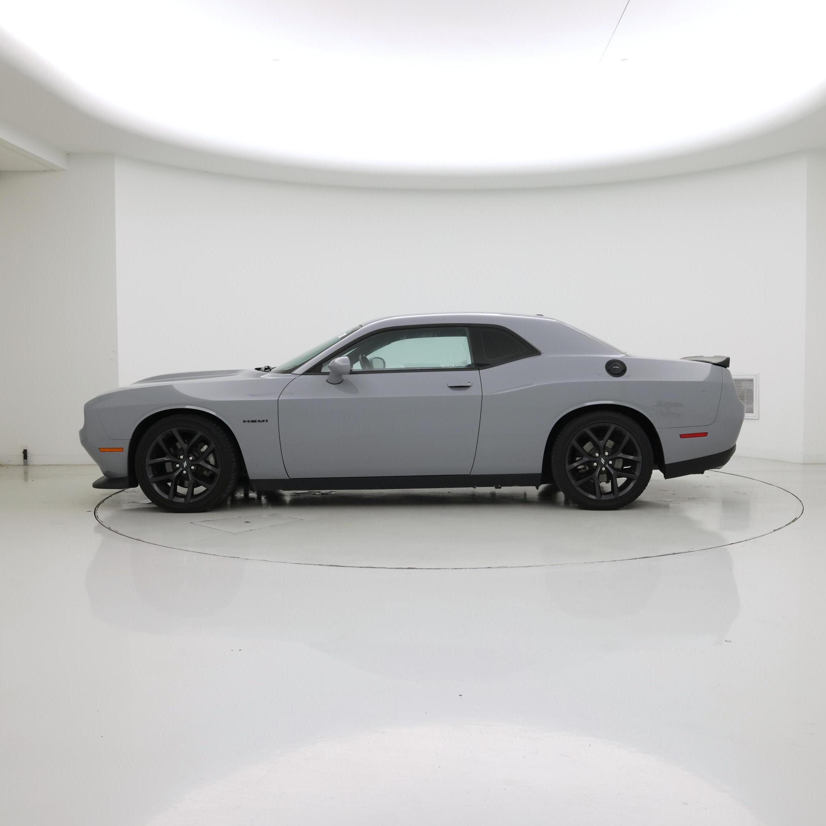 Thumbnail: 2021 Dodge Challenger - 3