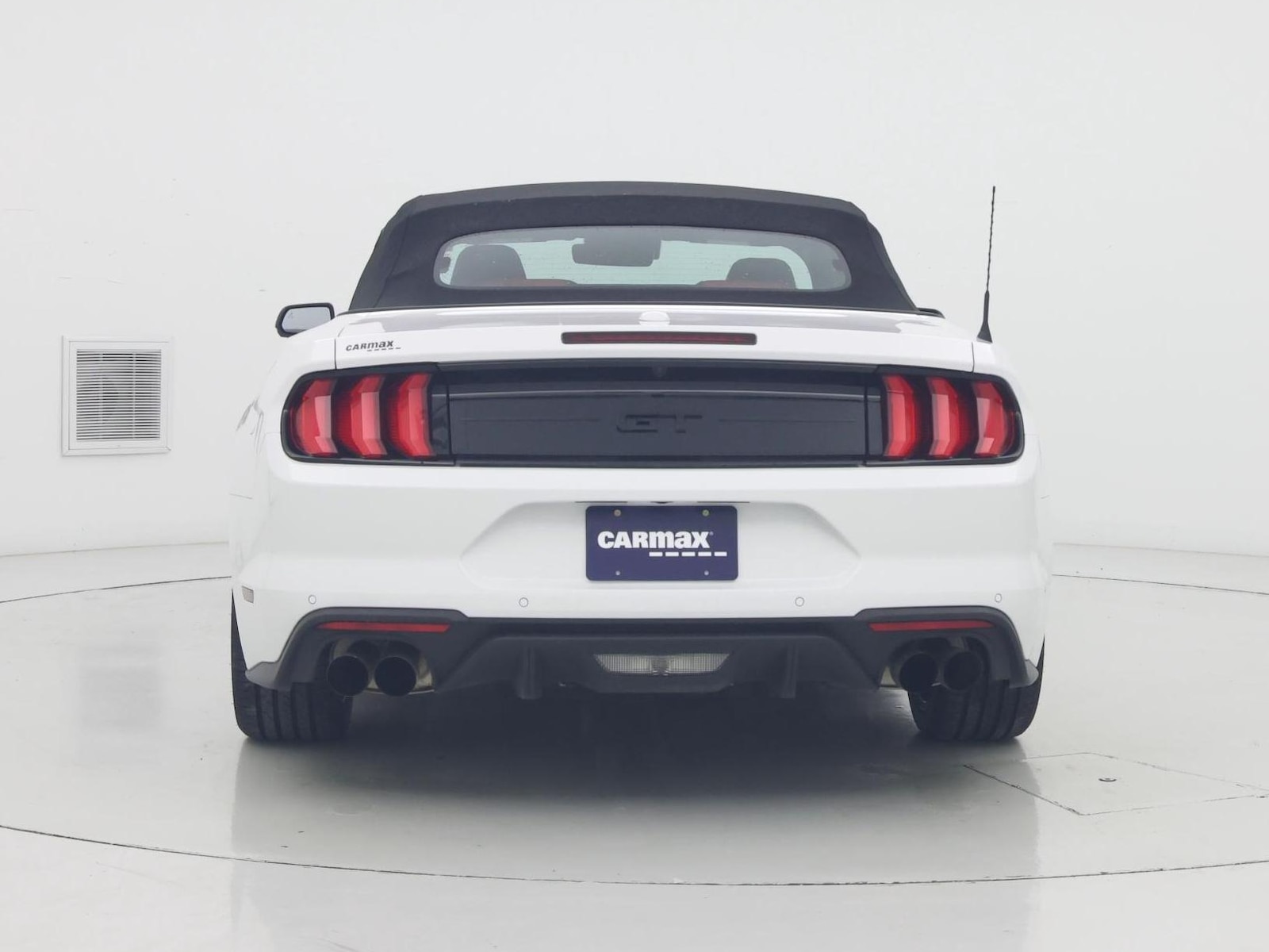 2020 Ford Mustang GT Premium - Photo 7
