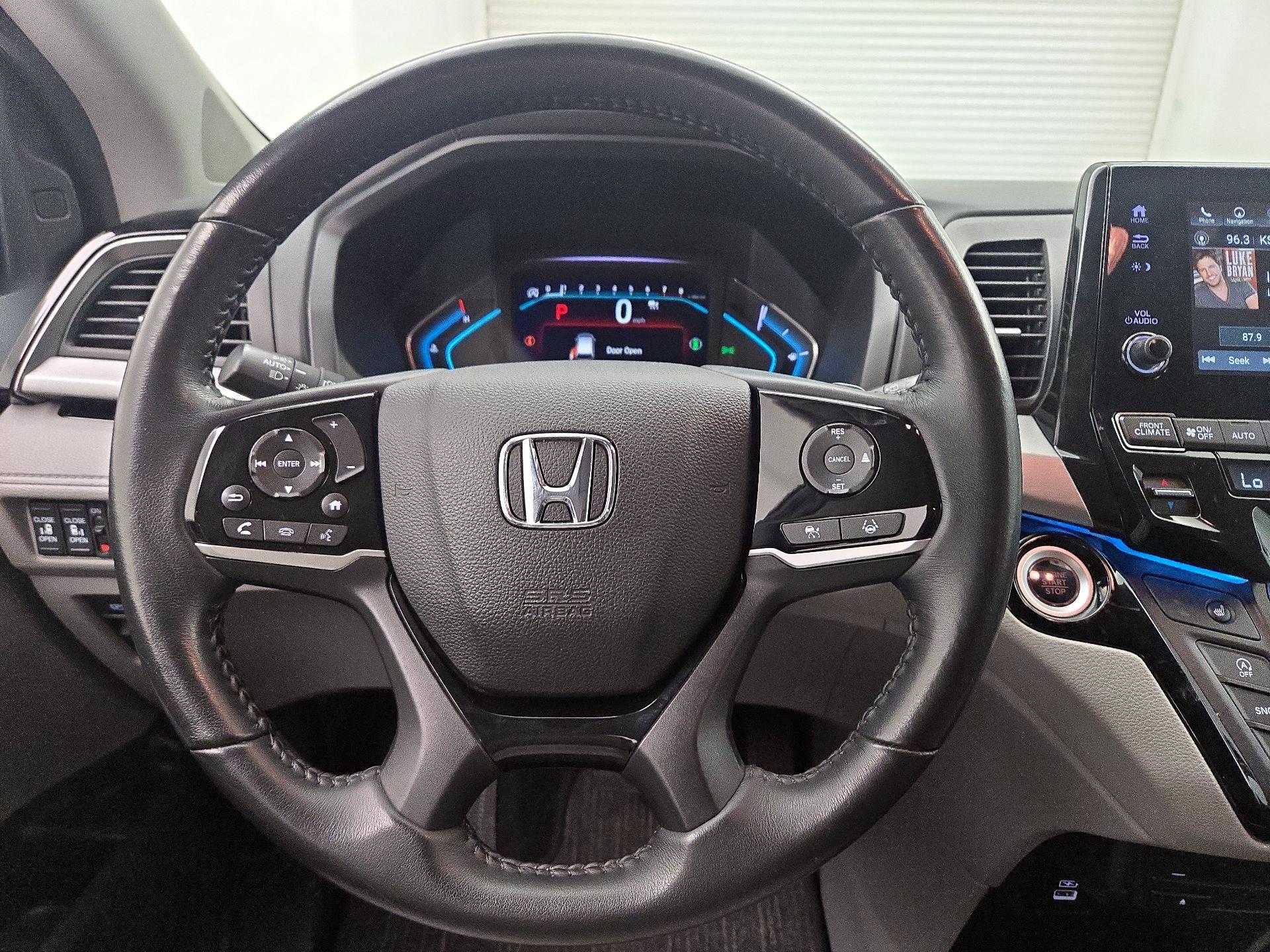 Thumbnail: 2022 Honda Odyssey - 10