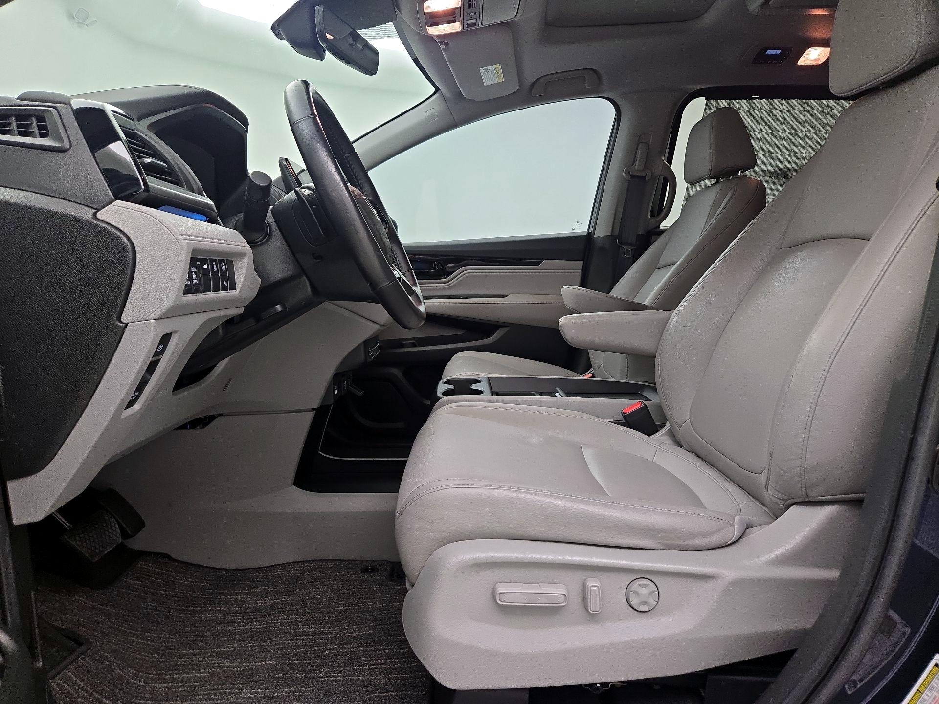 Thumbnail: 2022 Honda Odyssey - 11