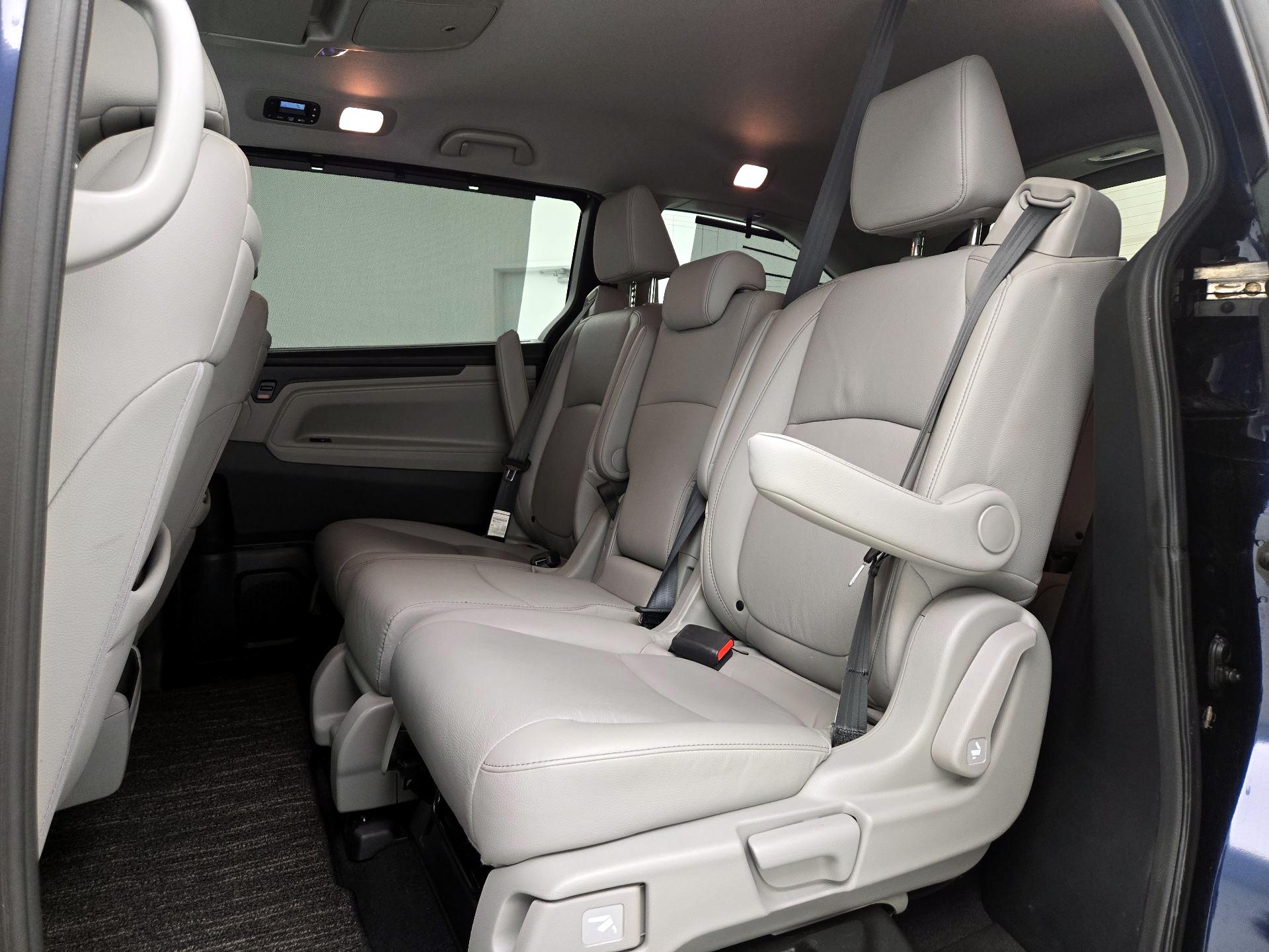 Thumbnail: 2022 Honda Odyssey - 20