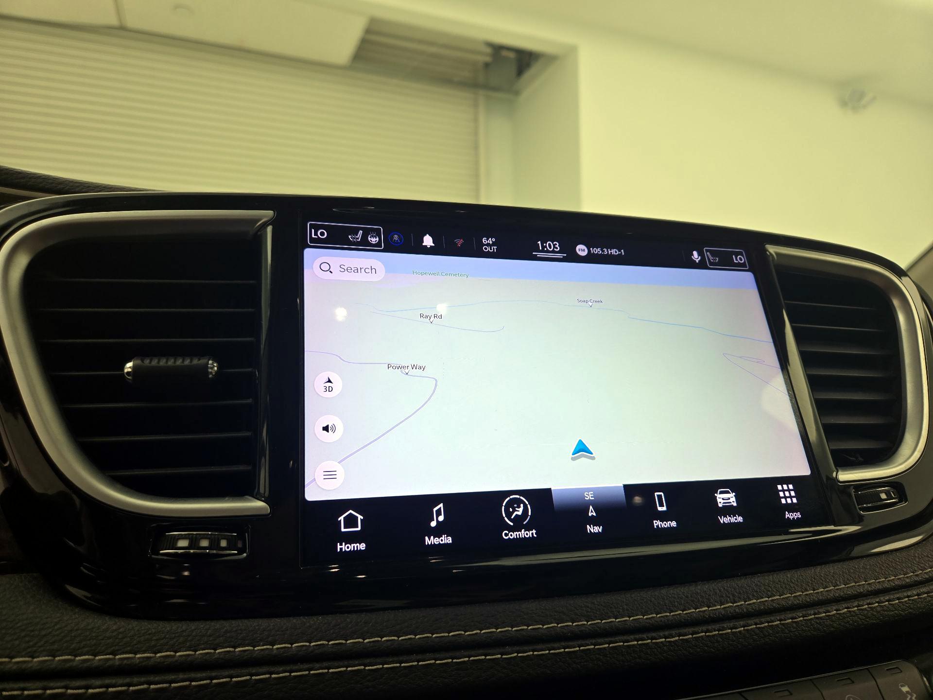 Thumbnail: 2021 Chrysler Pacifica - 14