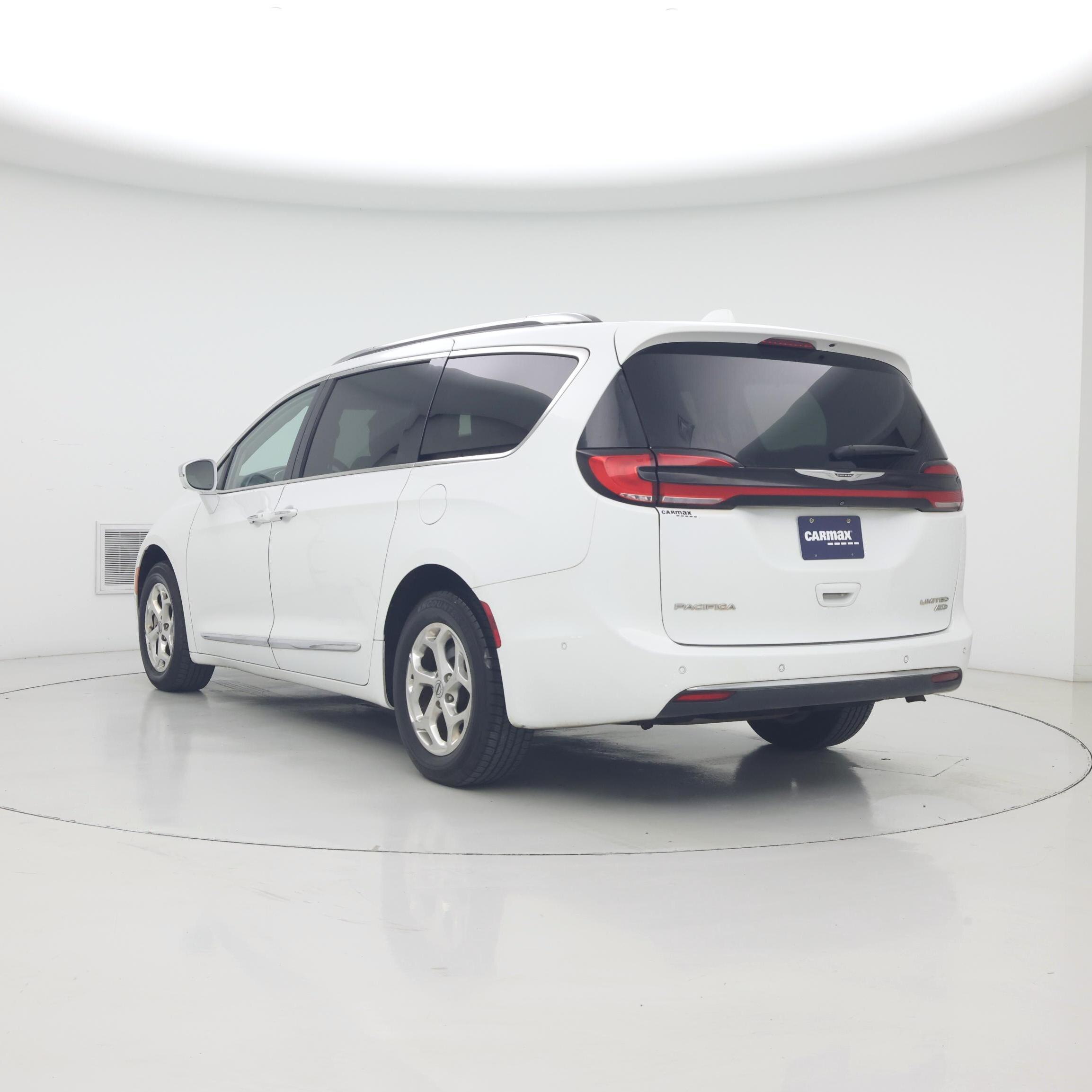 Thumbnail: 2021 Chrysler Pacifica - 2