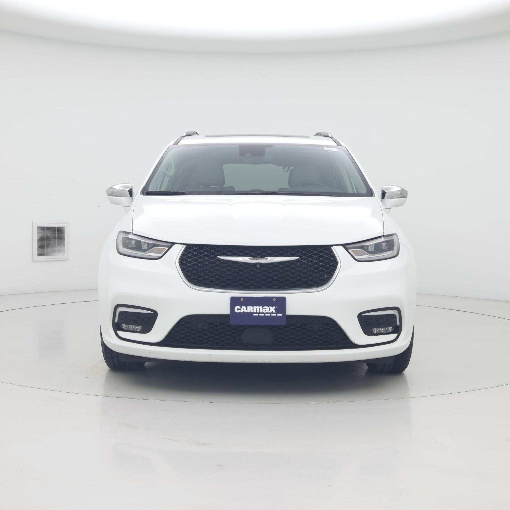 Thumbnail: 2021 Chrysler Pacifica - 5