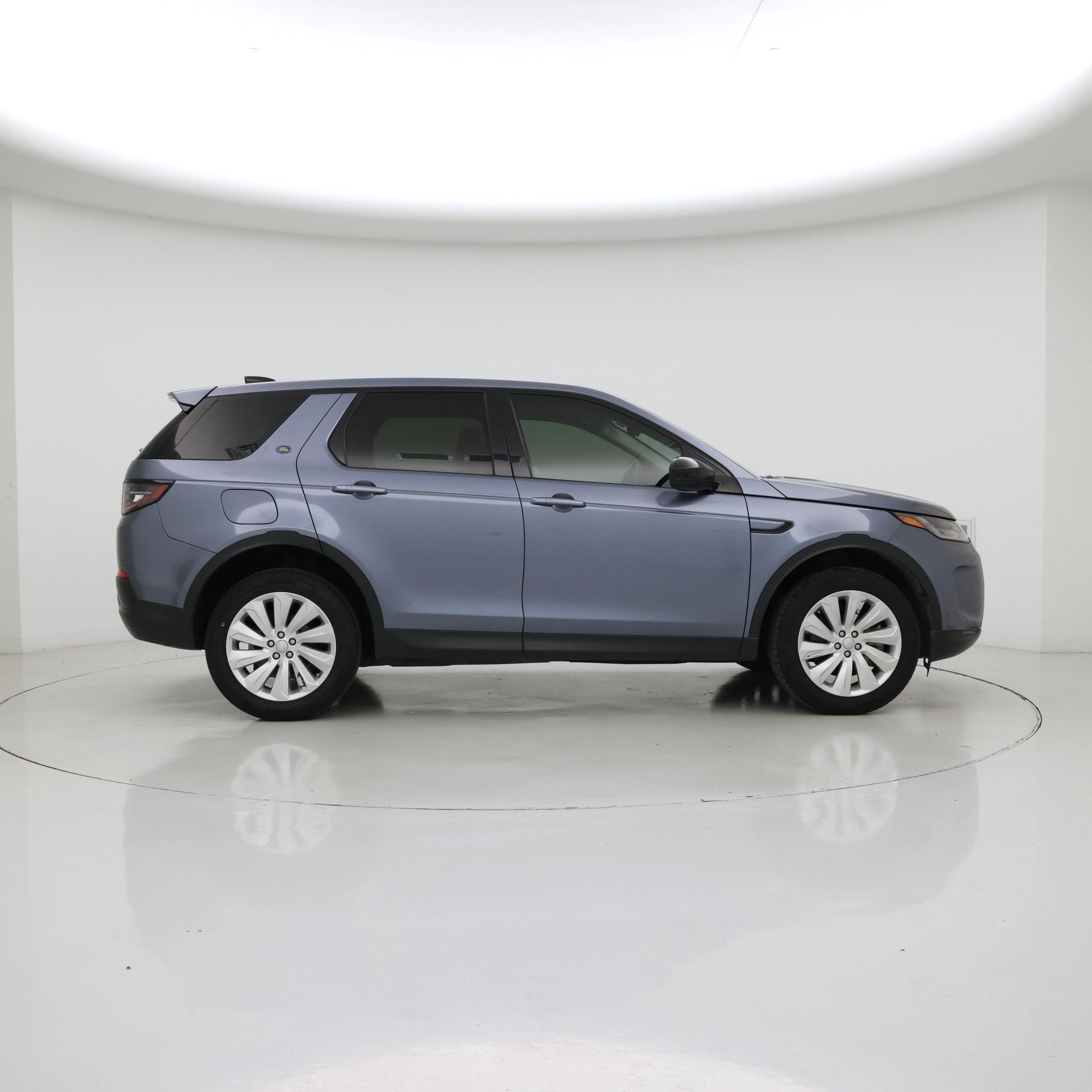 Thumbnail: 2020 Land Rover Discovery Sport - 7