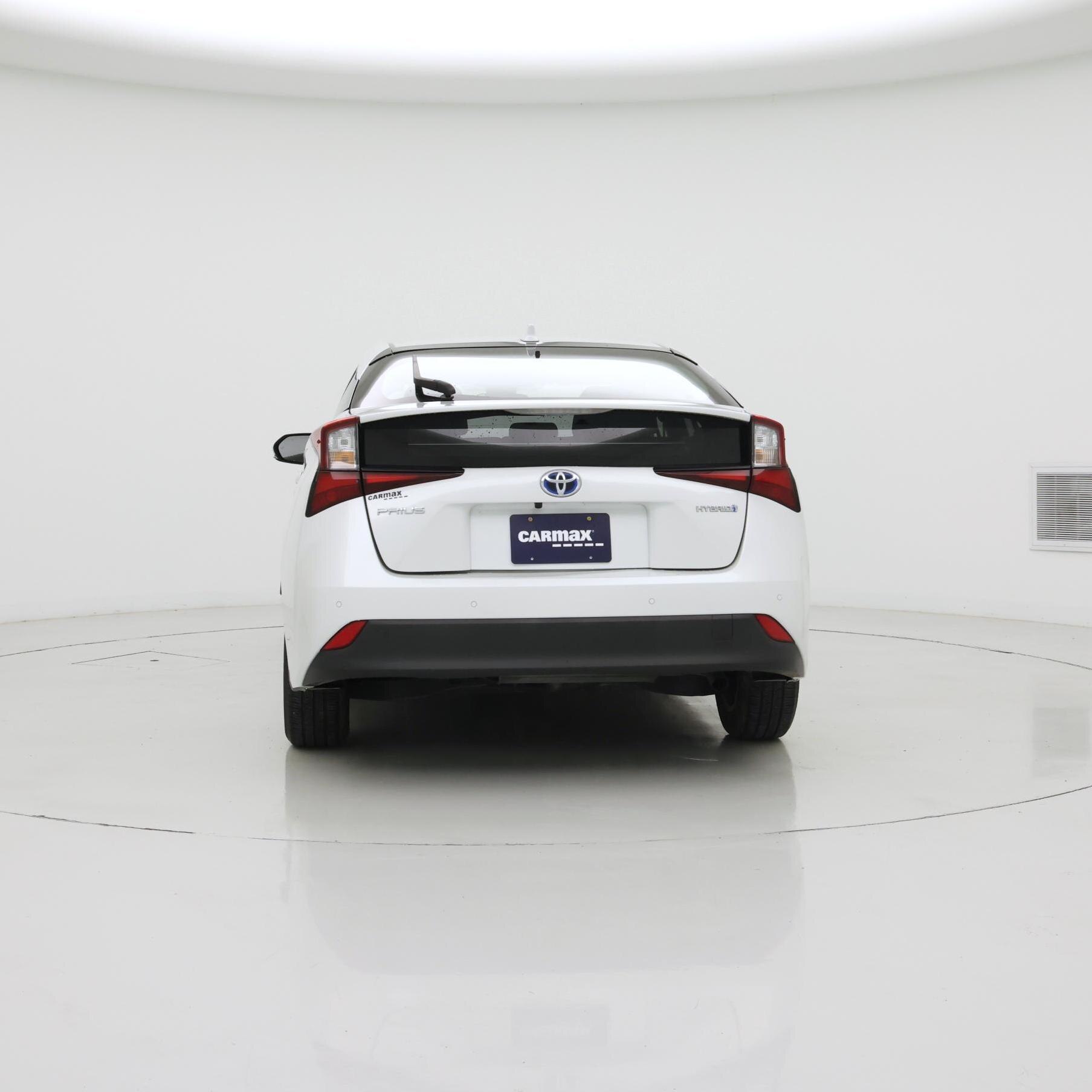 Thumbnail: 2022 Toyota Prius - 6