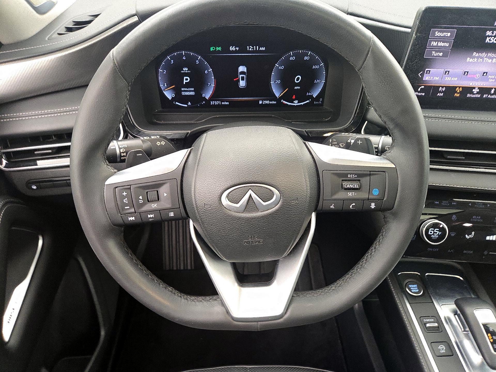 Thumbnail: 2023 INFINITI QX60 - 10