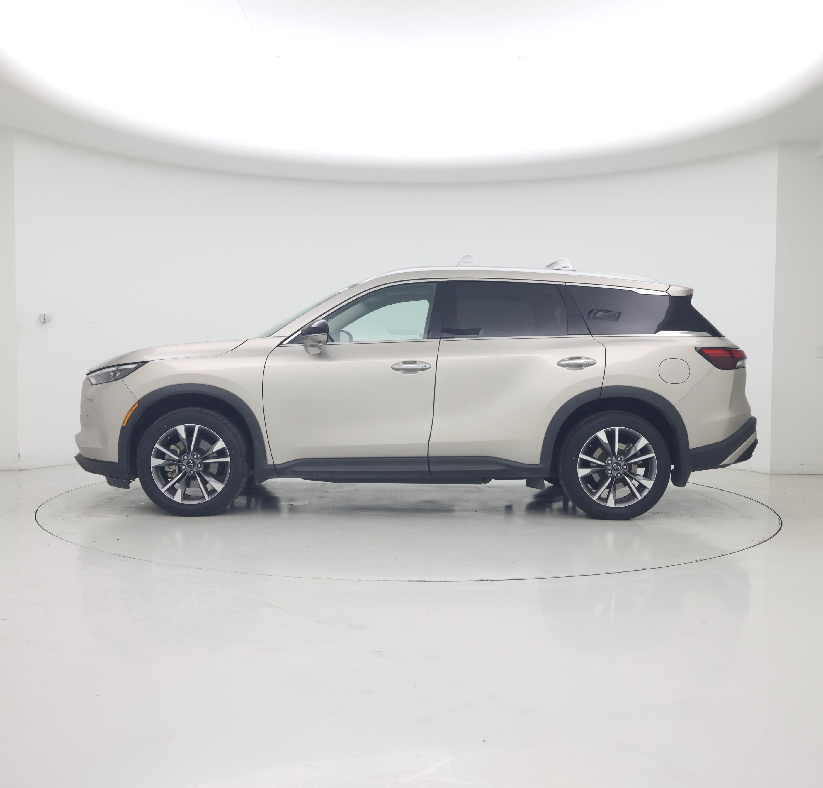 Thumbnail: 2023 INFINITI QX60 - 3