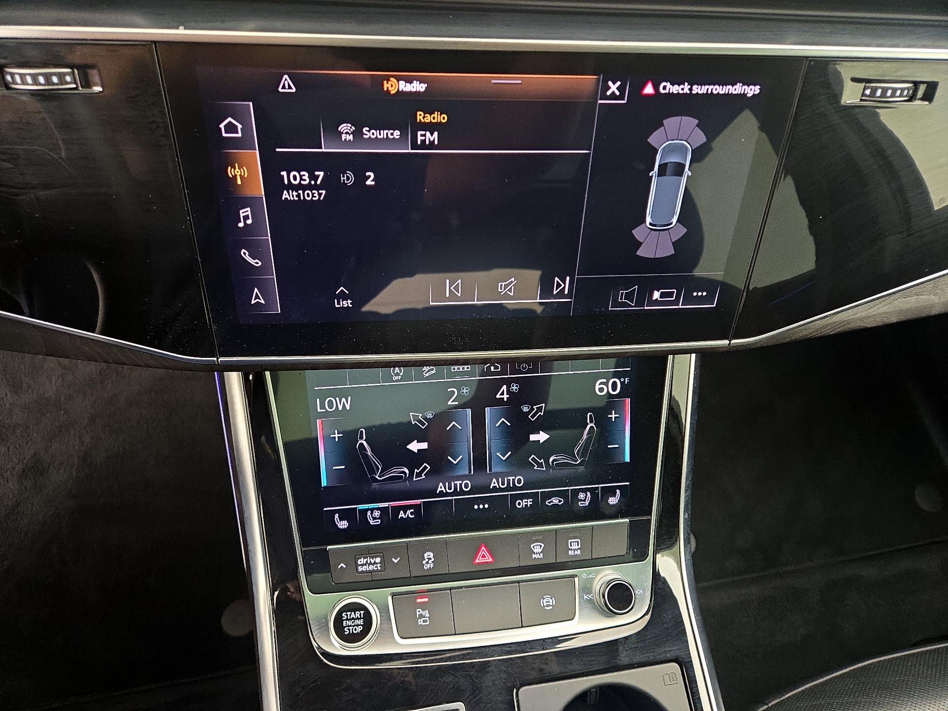 Thumbnail: 2022 Audi Q7 - 16
