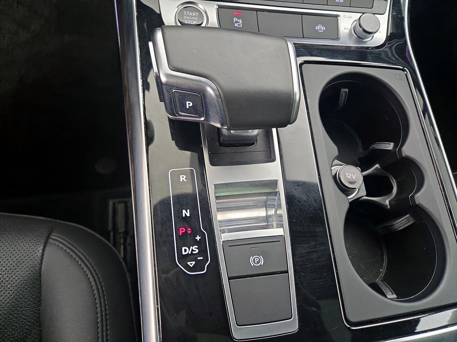 Thumbnail: 2022 Audi Q7 - 18