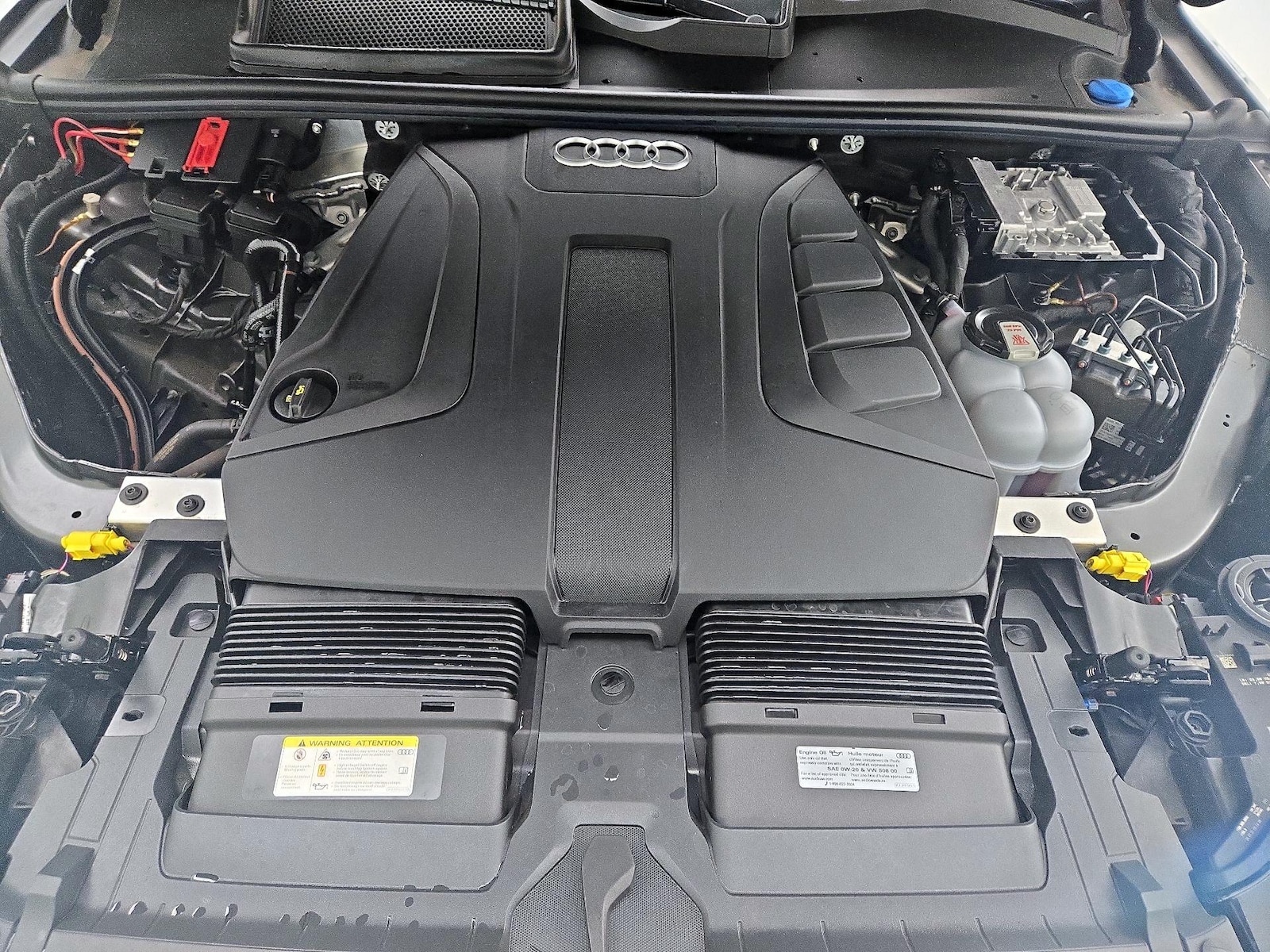 2022 Audi Q7 Premium Plus - Photo 25