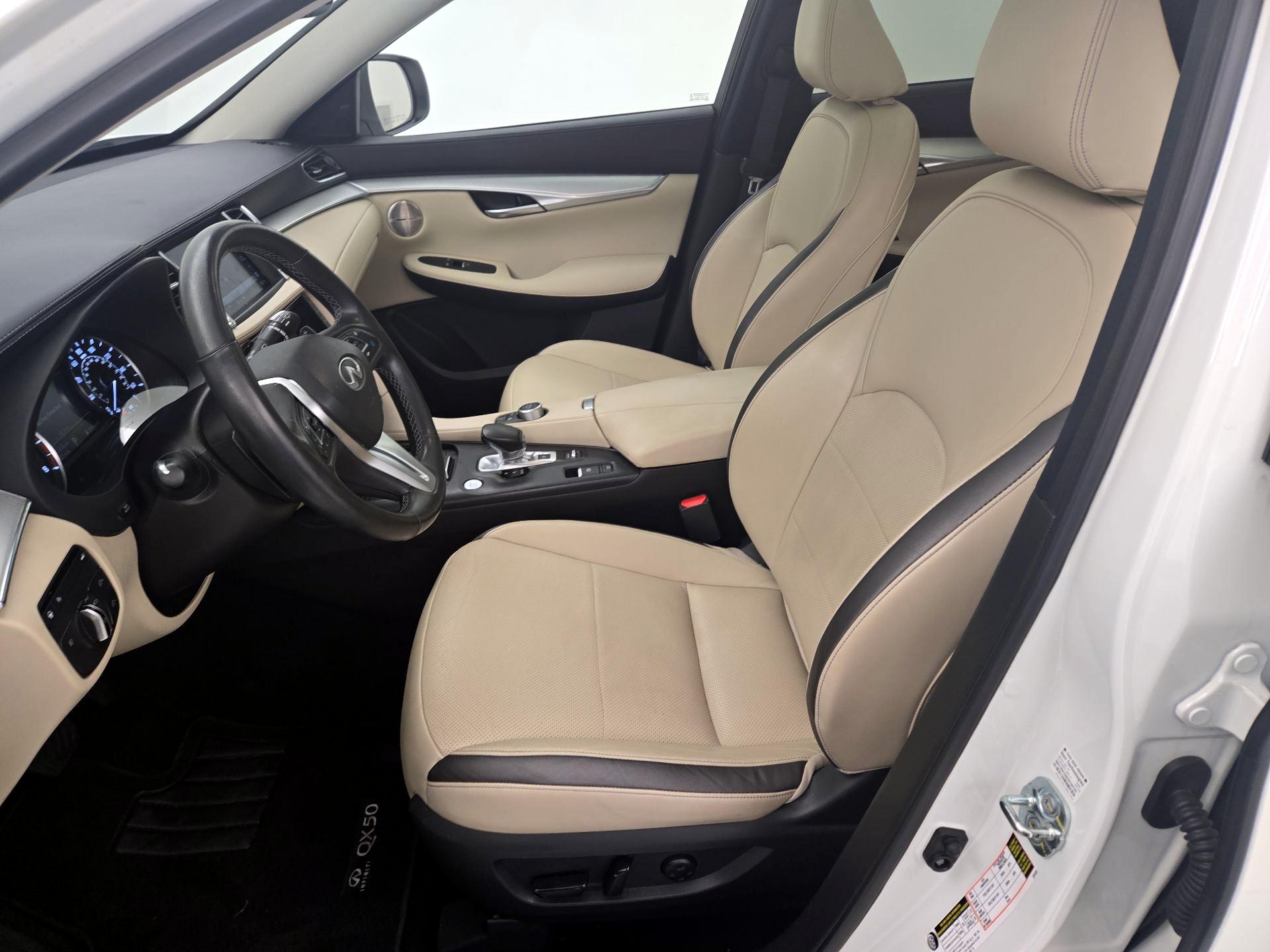 Thumbnail: 2022 INFINITI QX50 - 11