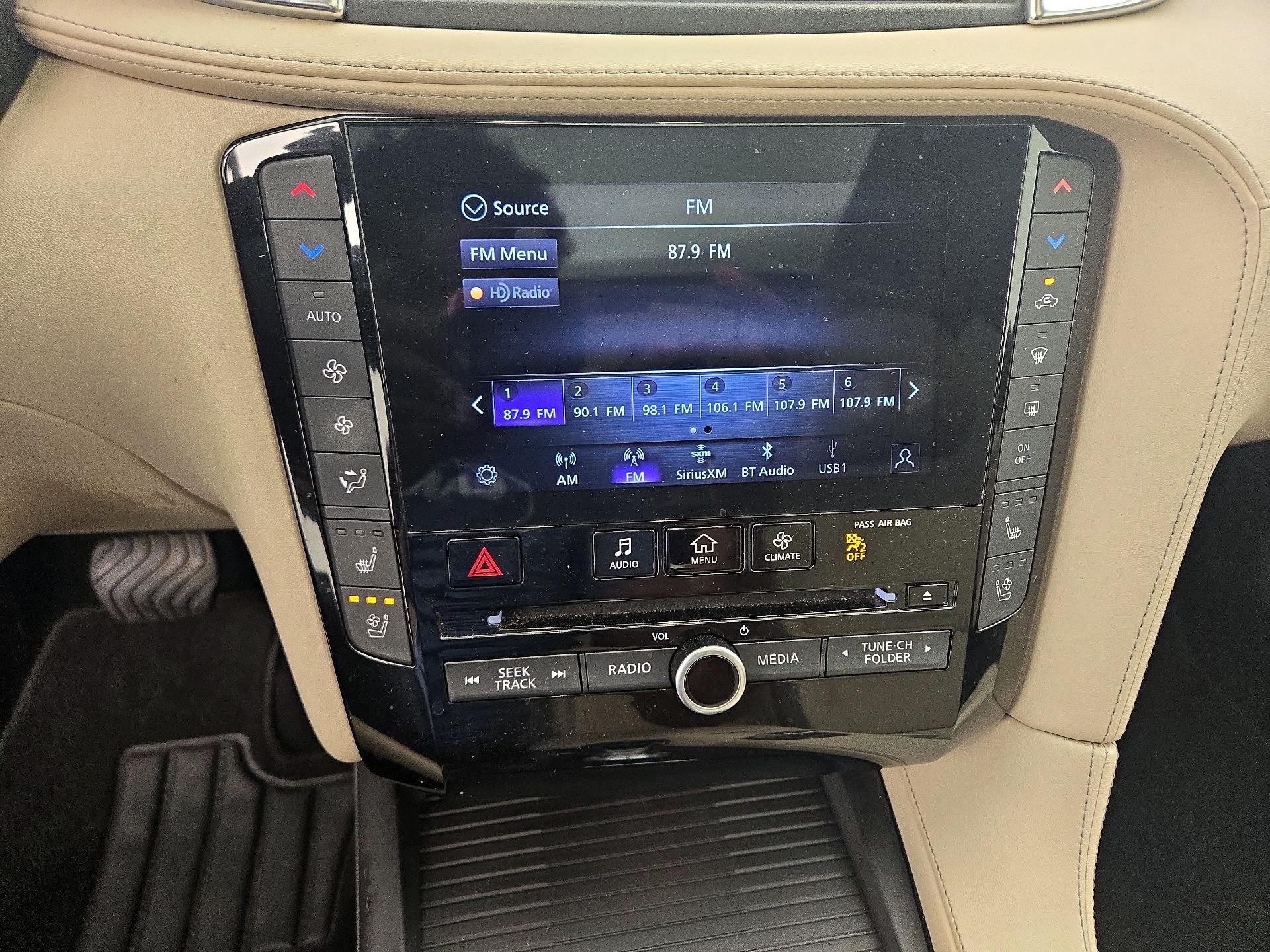 Thumbnail: 2022 INFINITI QX50 - 16