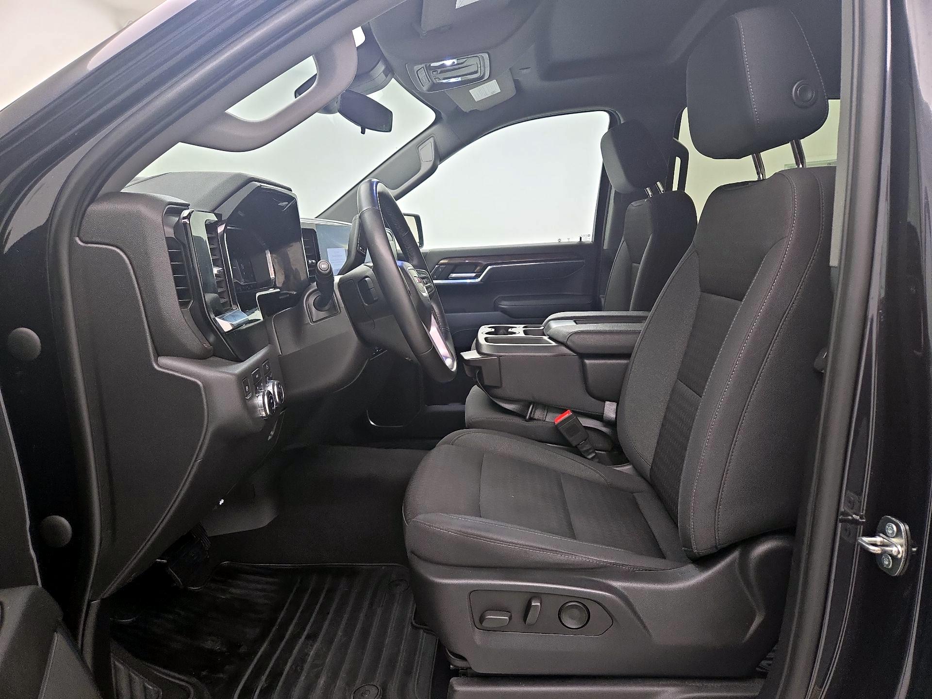 Thumbnail: 2023 GMC Sierra 1500 - 11