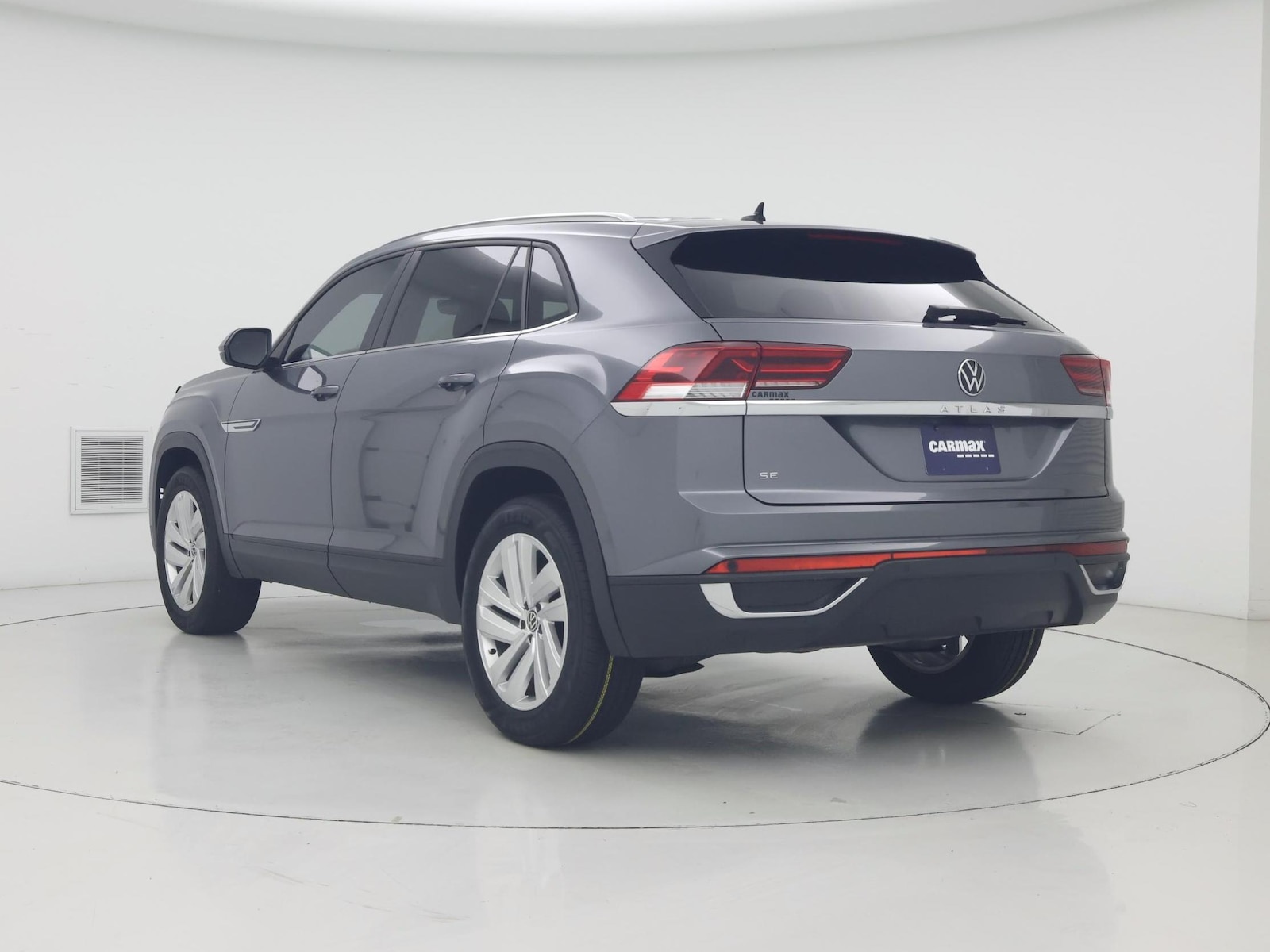 2023 Volkswagen Atlas Cross Sport SE w/Tech - Photo 3