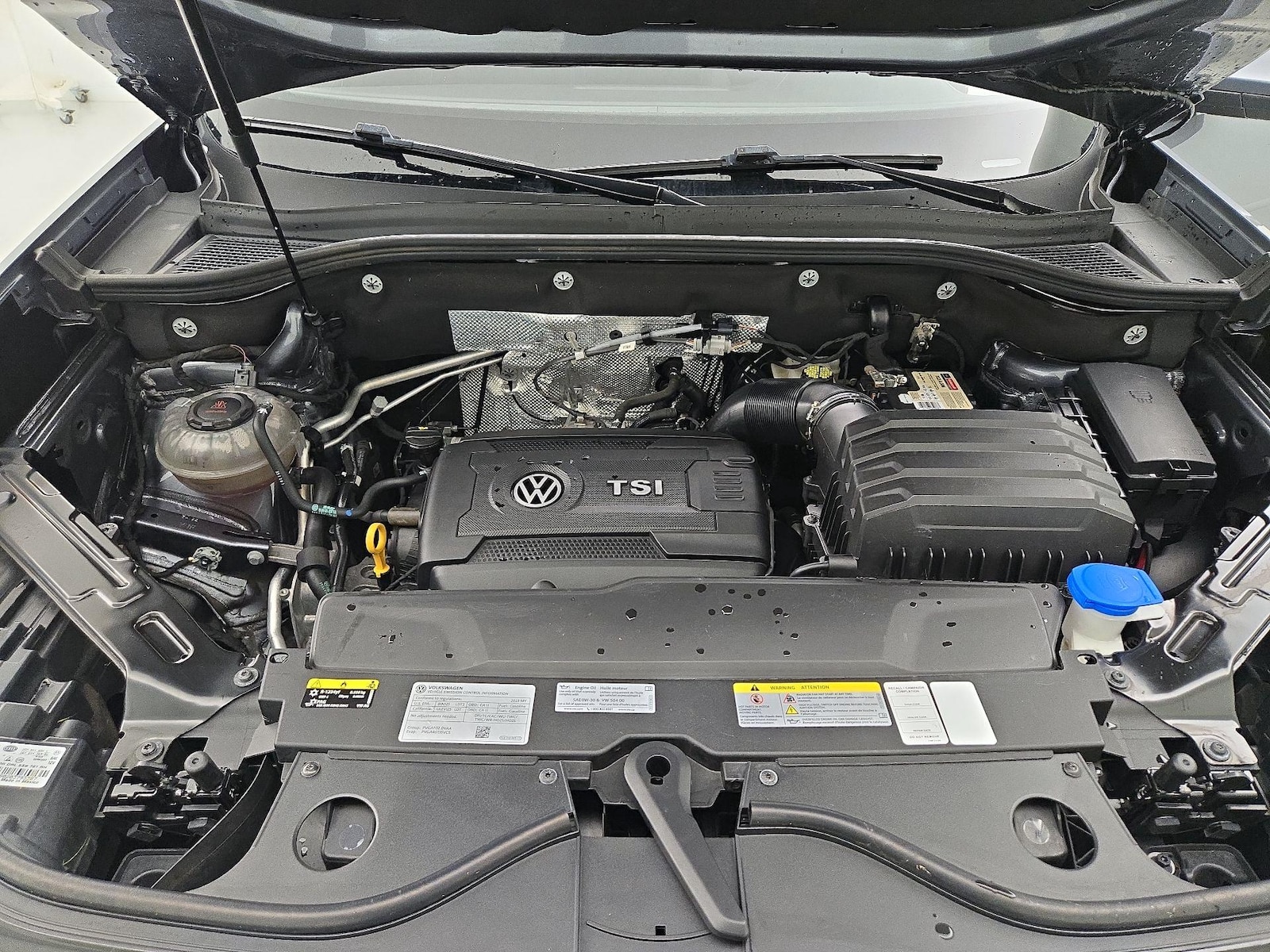 2023 Volkswagen Atlas Cross Sport SE w/Tech - Photo 22