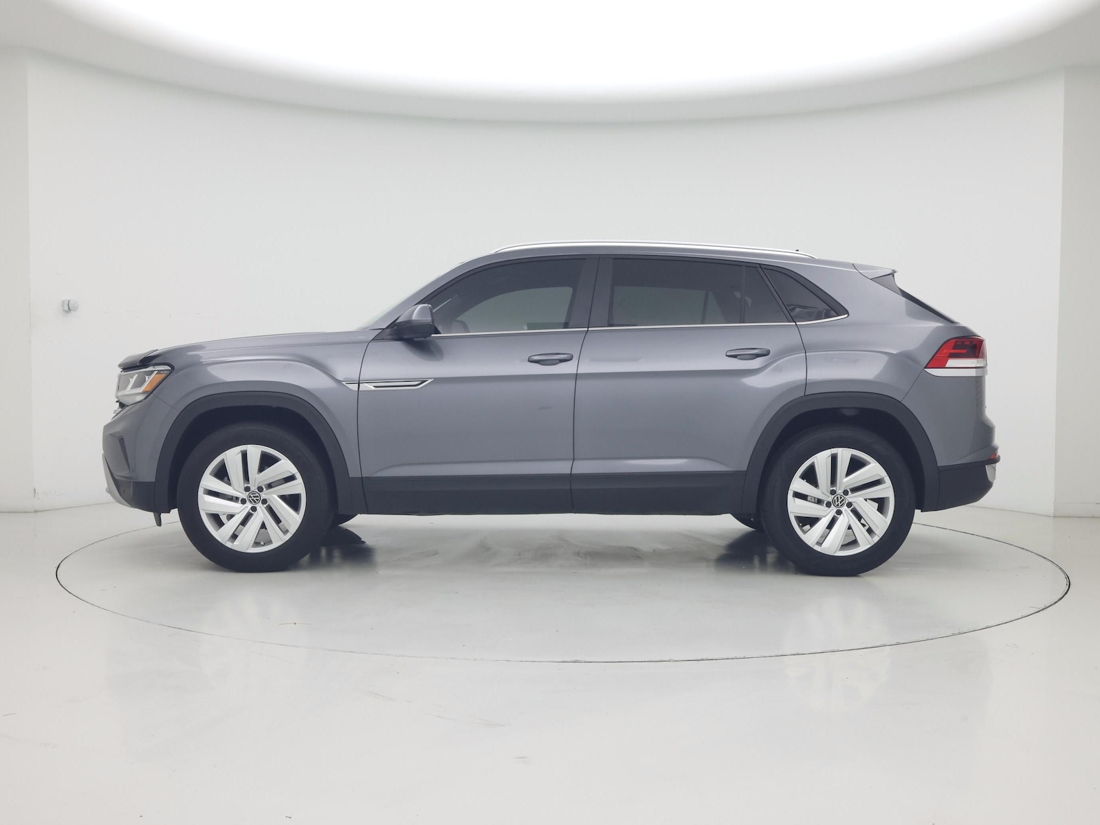 2023 Volkswagen Atlas Cross Sport SE w/Tech - Photo 4